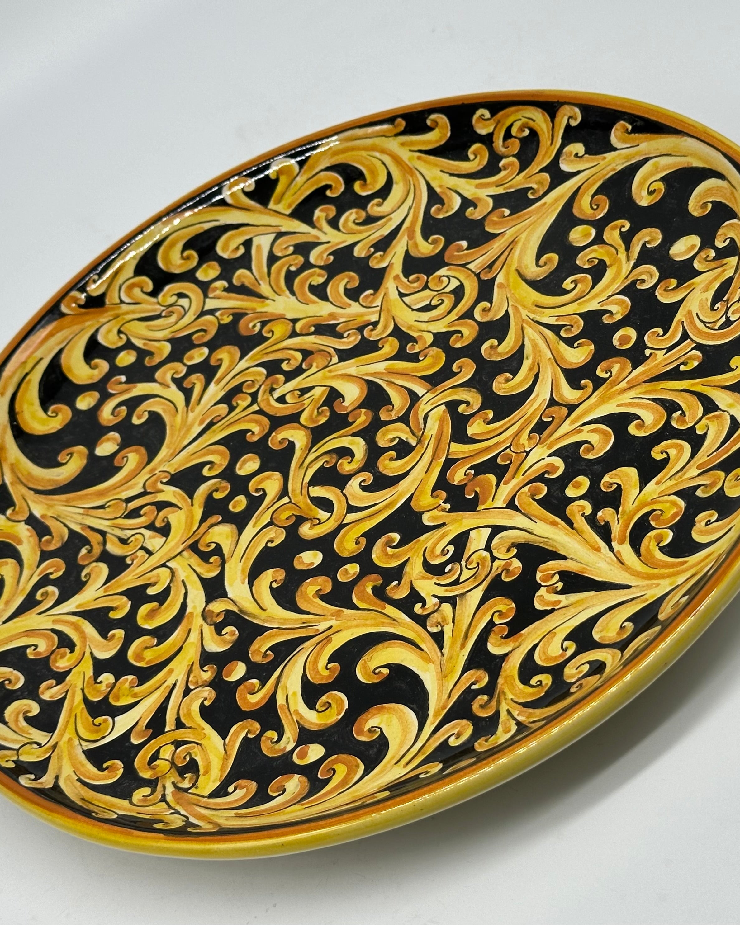 Piatto Decorativo dipinto a mano diametro cm 30 Decoro n.2 DD CERAMICHE SICILIANE