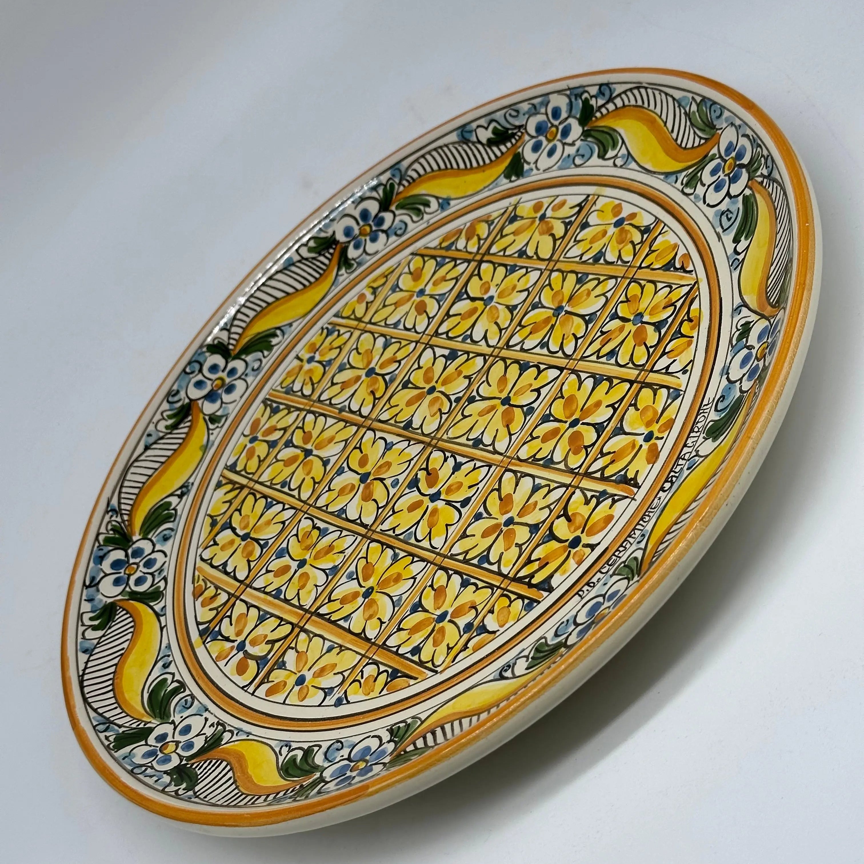 Piatto Decorativo dipinto a mano diametro cm 30 Decoro n.20 DD CERAMICHE SICILIANE