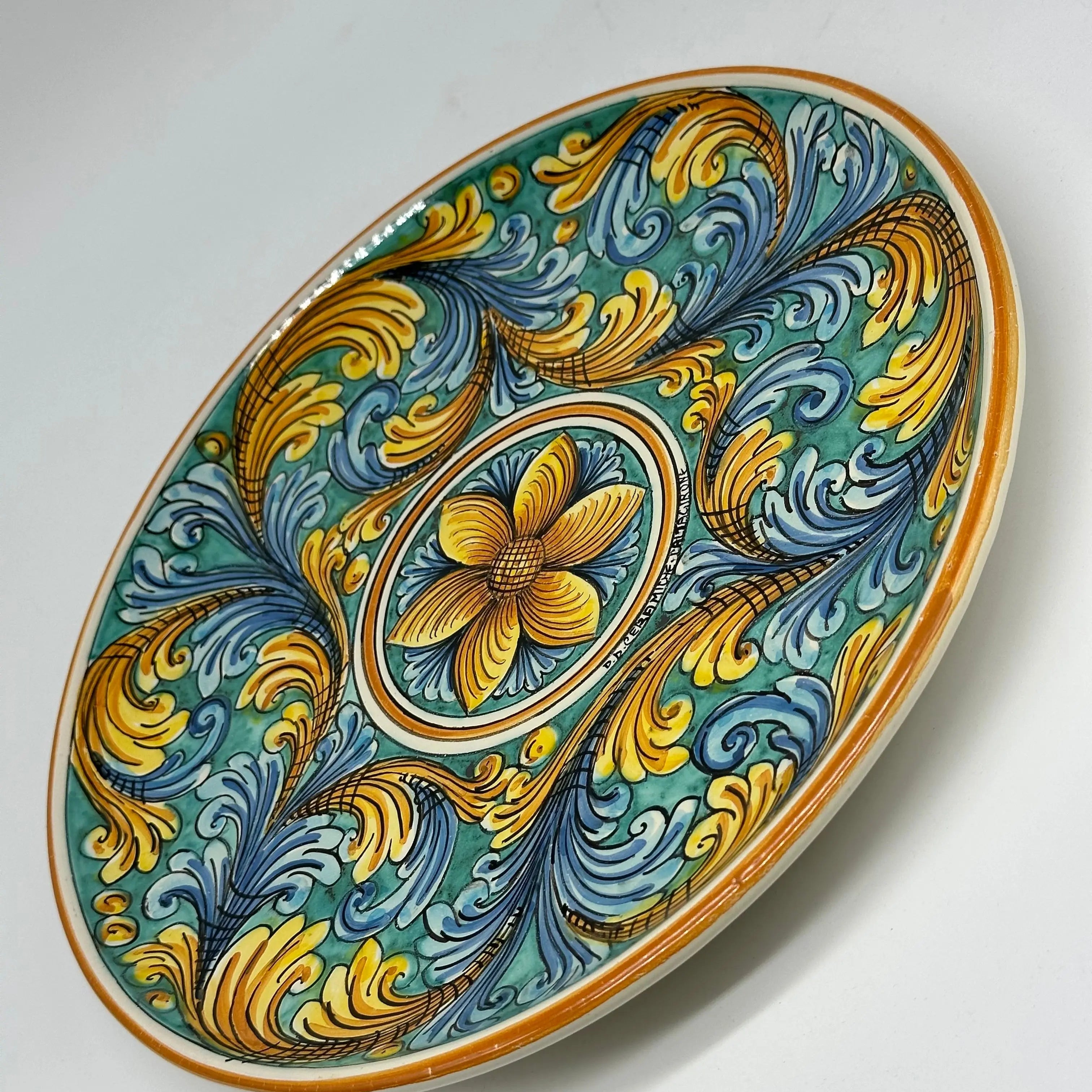 Piatto Decorativo dipinto a mano diametro cm 30 Decoro n.21 DD CERAMICHE SICILIANE
