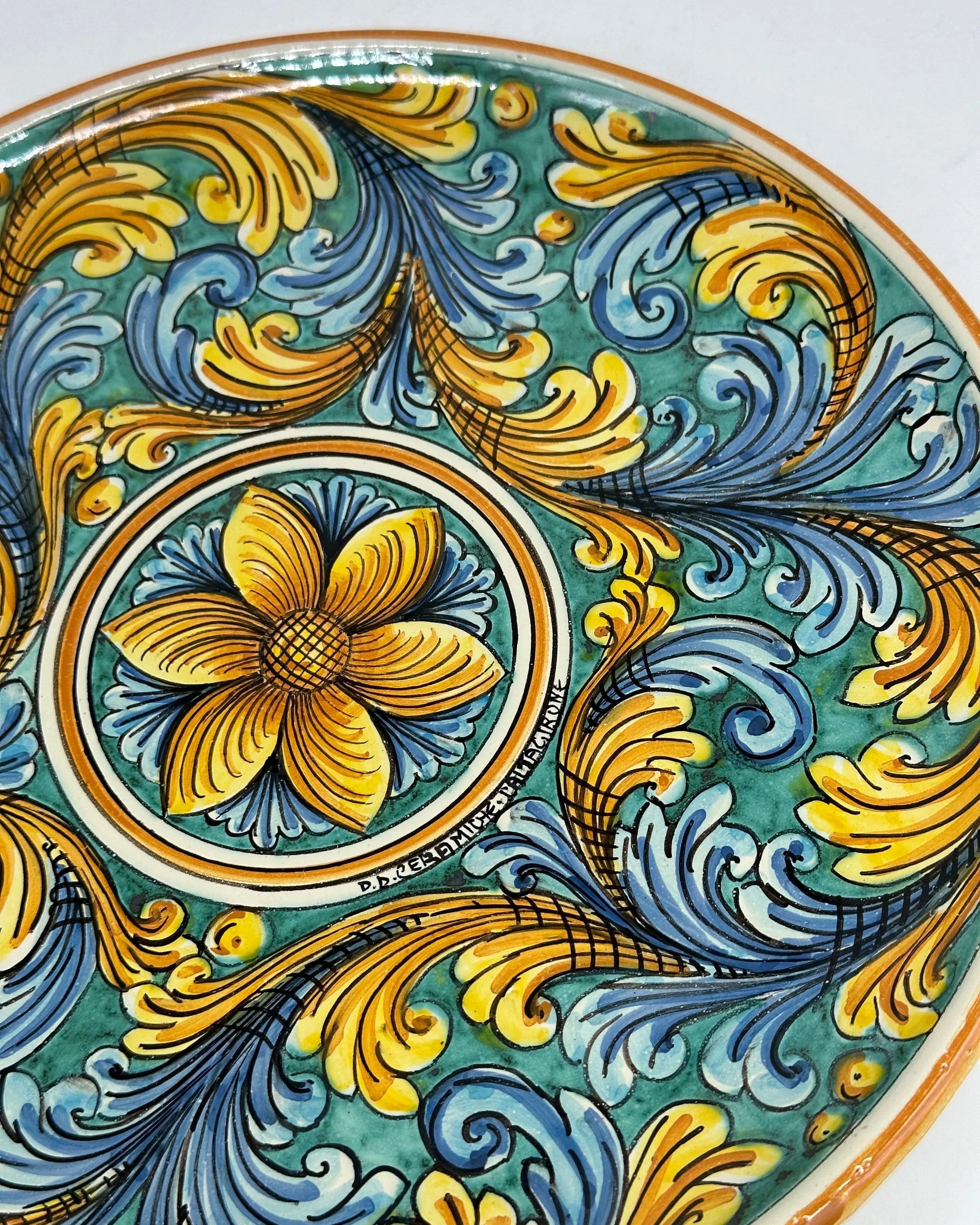 Piatto Decorativo dipinto a mano diametro cm 30 Decoro n.21 DD CERAMICHE SICILIANE