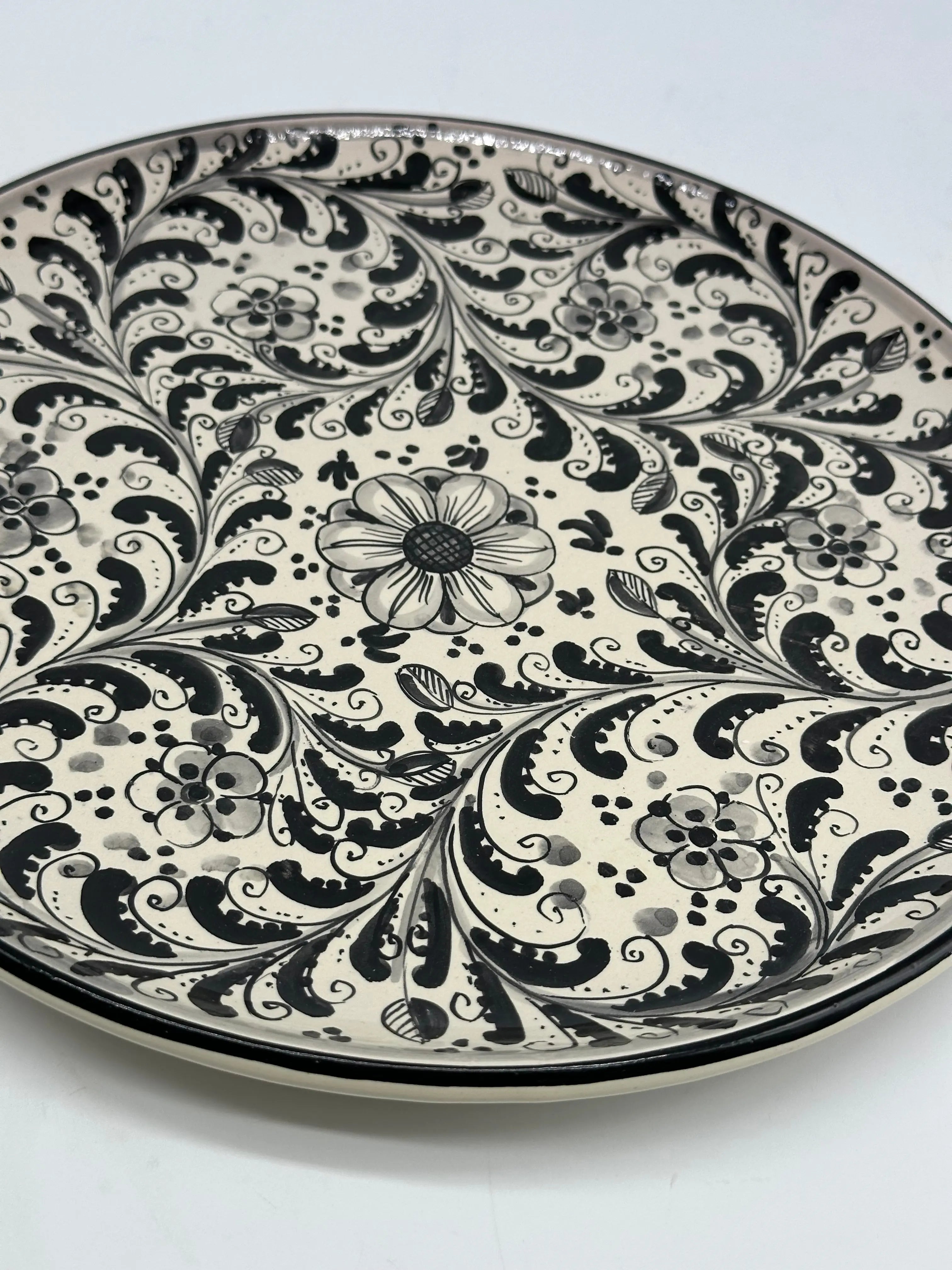 Piatto Decorativo dipinto a mano diametro cm 30 Decoro n.25 DD CERAMICHE SICILIANE