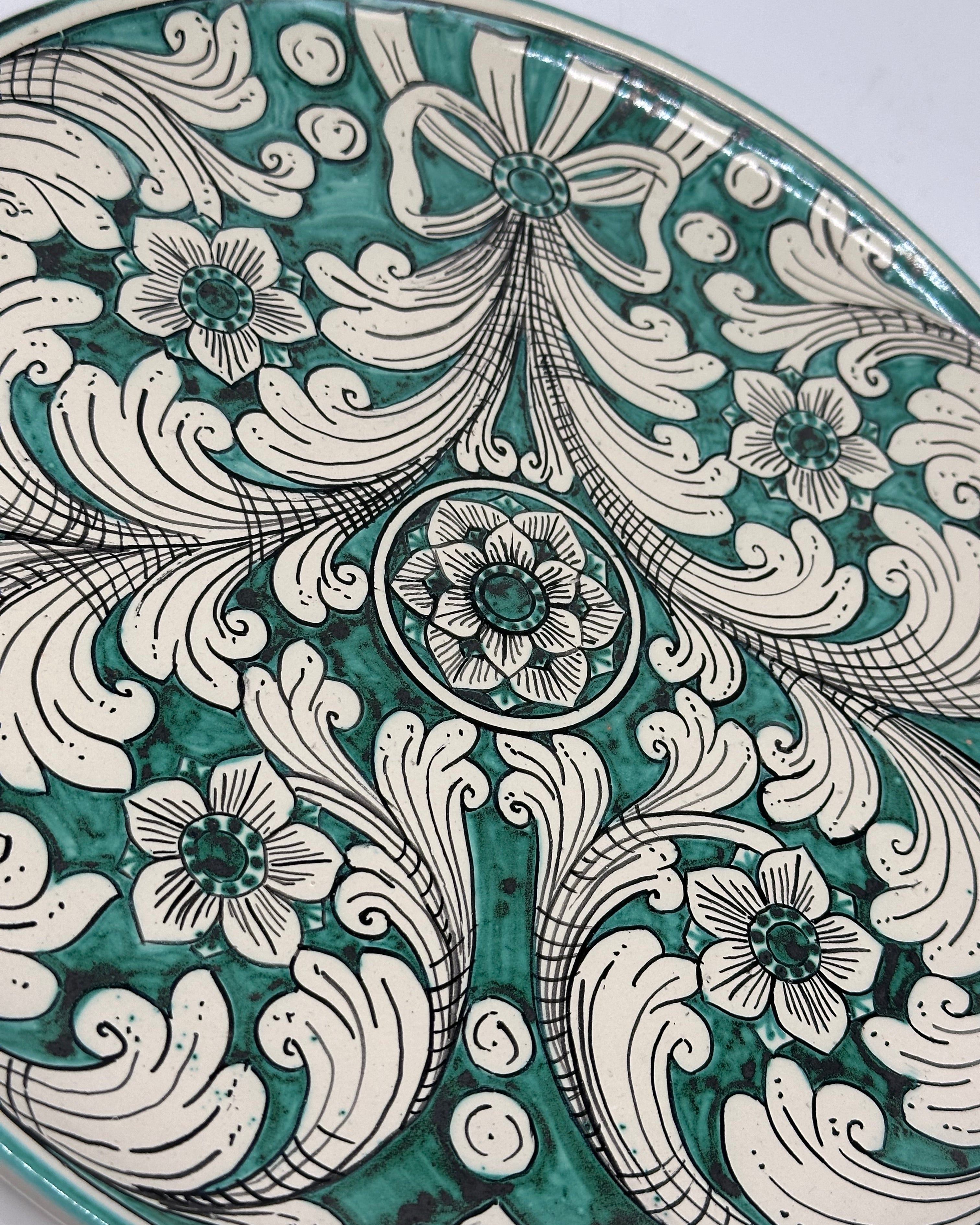 Piatto Decorativo dipinto a mano diametro cm 30 Decoro n.26 - PIATTI