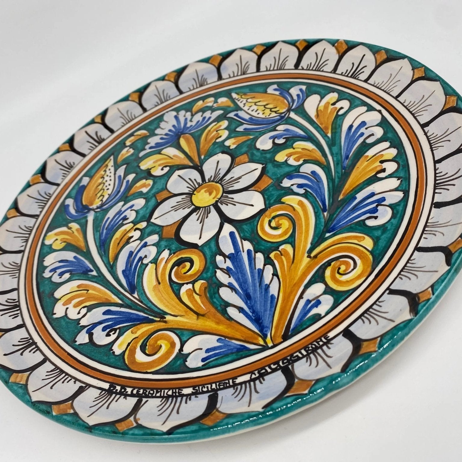 Piatto Decorativo dipinto a mano diametro cm 30 Decoro n.6s - DD CERAMICHE SICILIANE