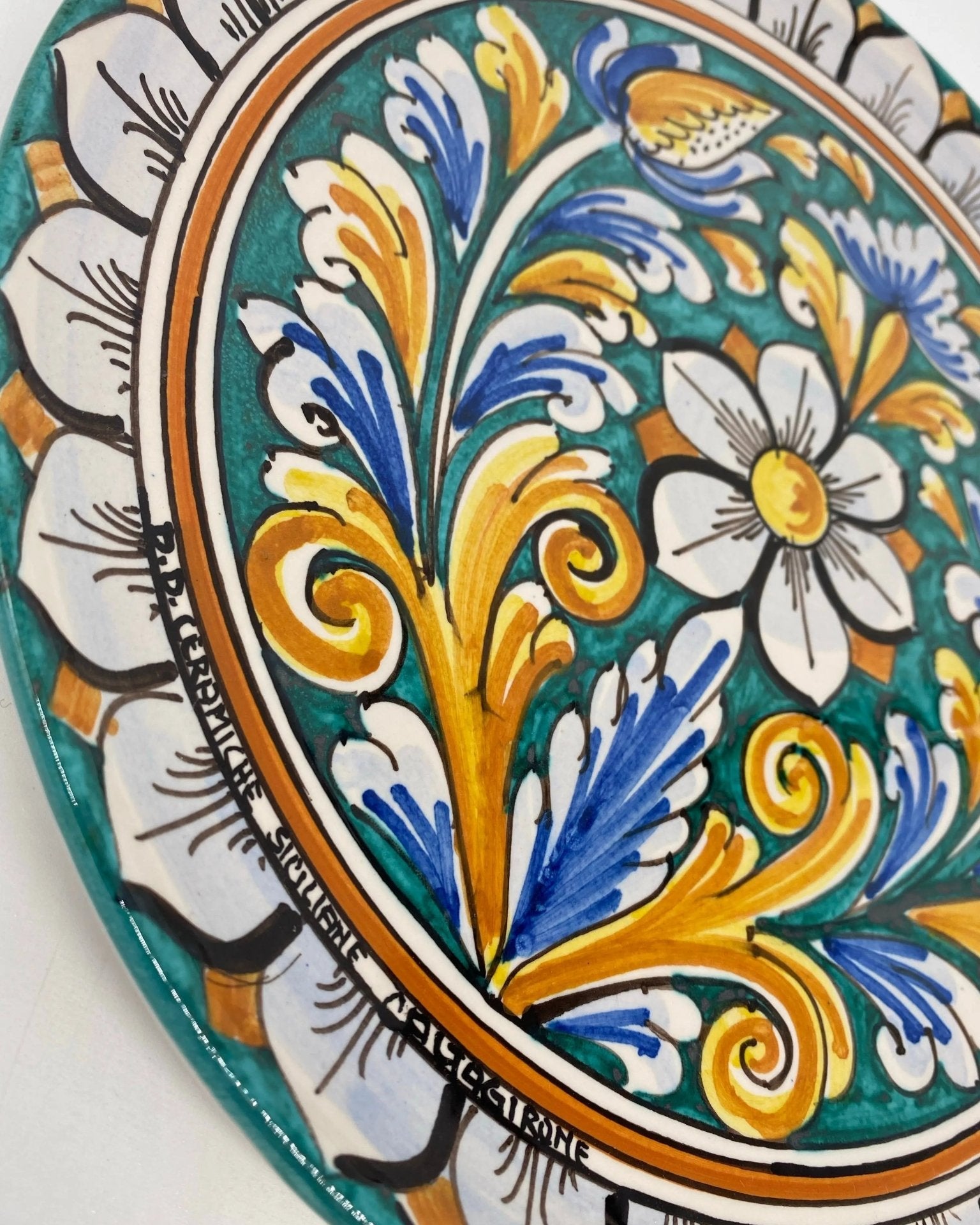 Piatto Decorativo dipinto a mano diametro cm 30 Decoro n.6s - DD CERAMICHE SICILIANE