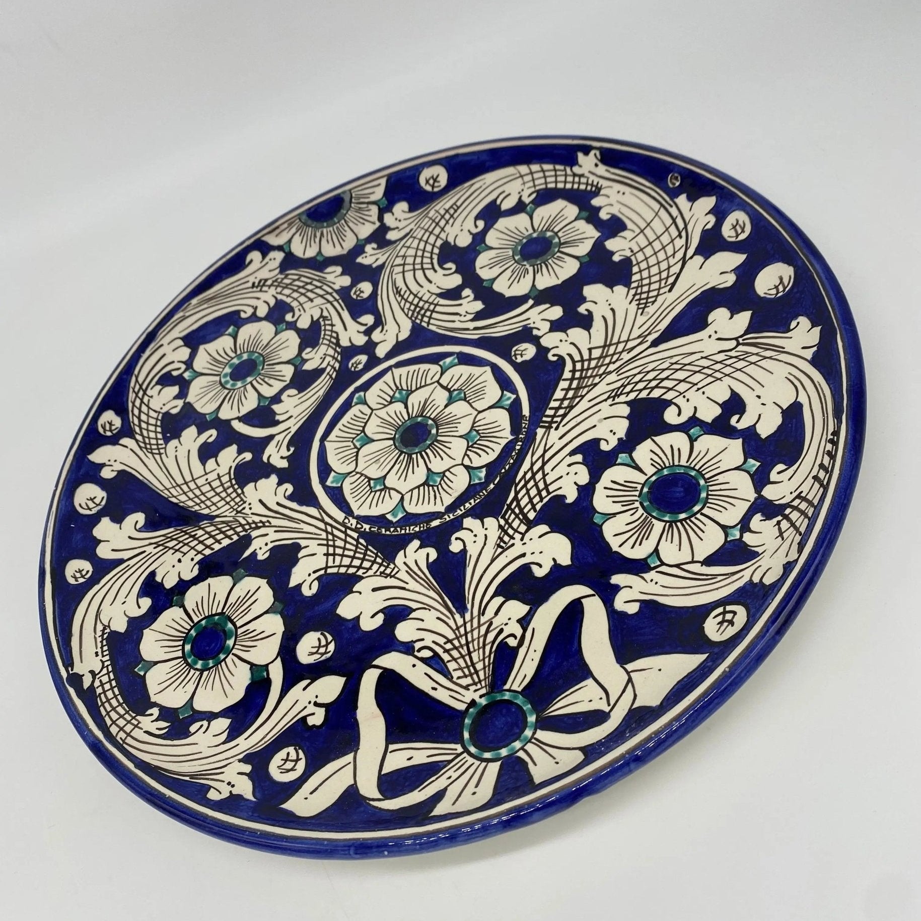 Piatto Decorativo dipinto a mano diametro cm 30 Decoro n.8 - DD CERAMICHE SICILIANE