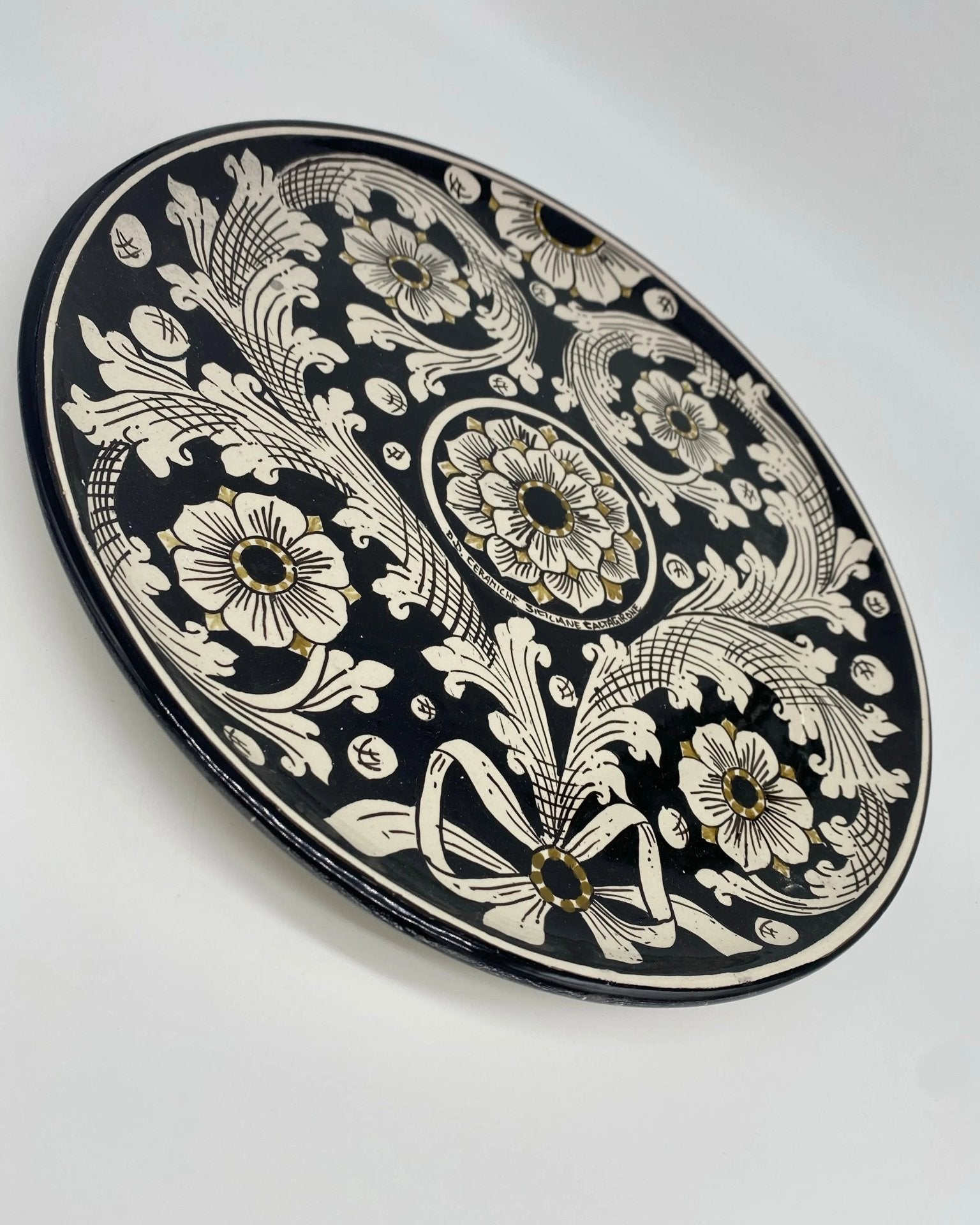 Piatto Decorativo dipinto a mano diametro cm 30 Decoro n.9 - DD CERAMICHE SICILIANE