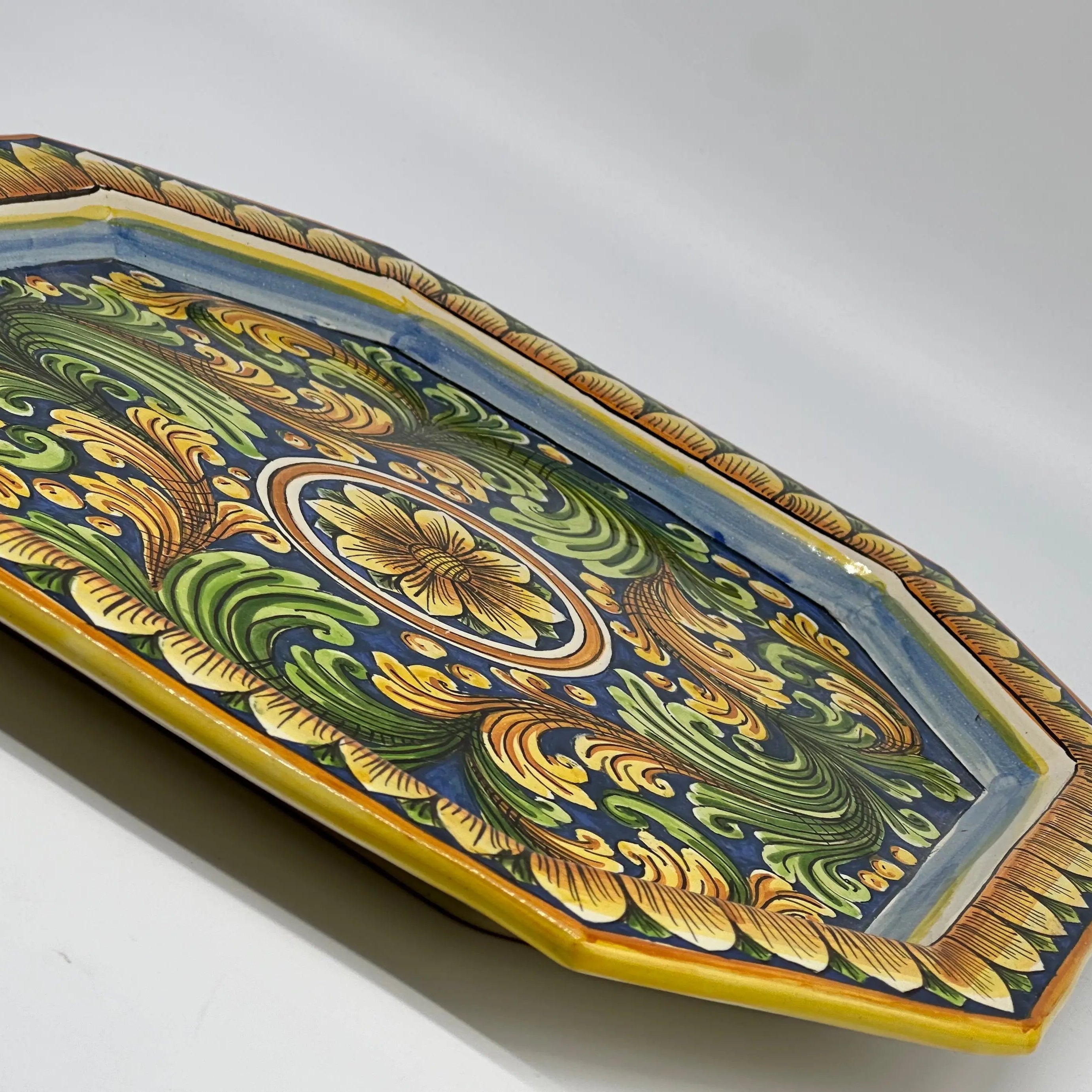 Piatto Decorativo Ottagonale dipinto a mano cm 32 Decoro n.2 DD CERAMICHE SICILIANE