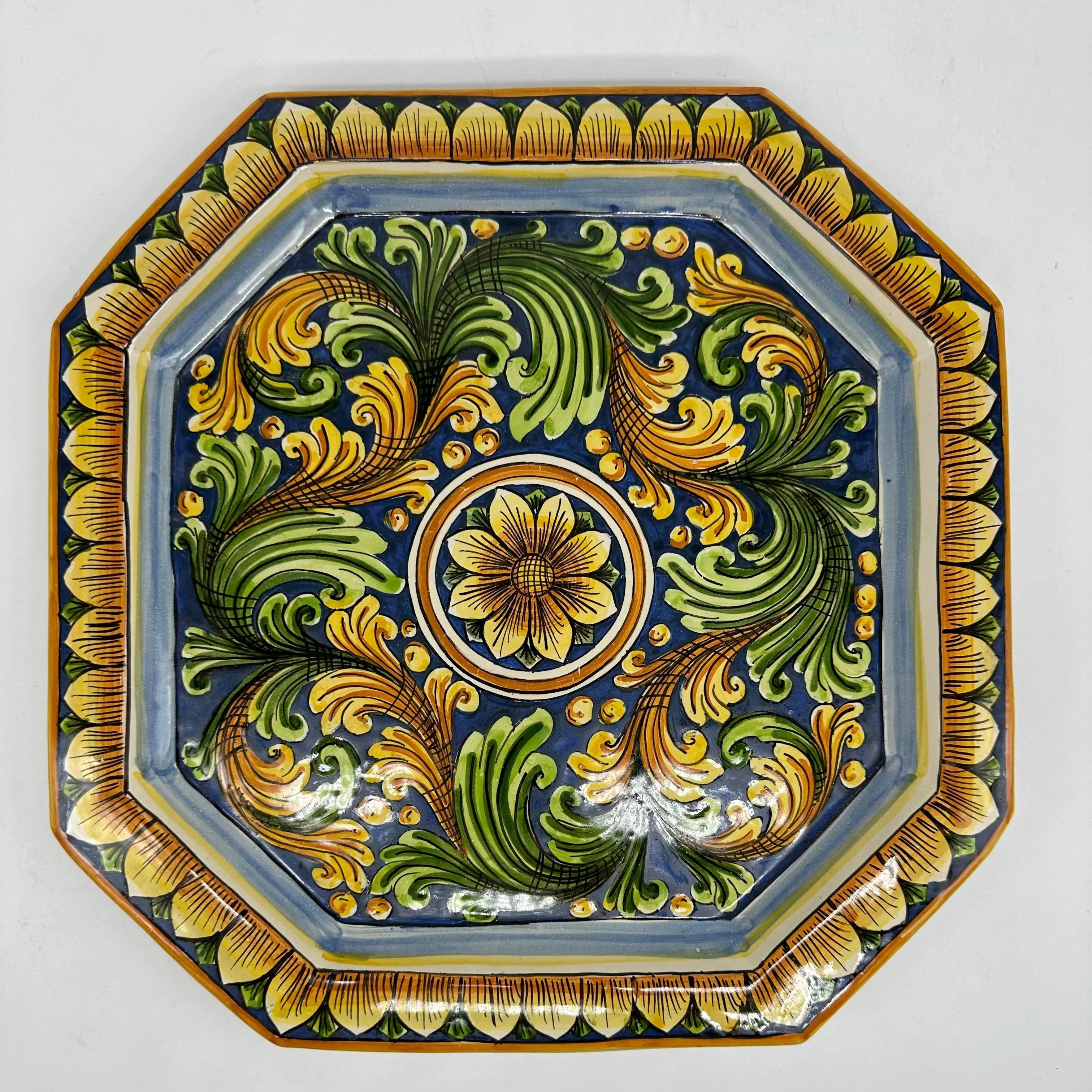 Piatto Decorativo Ottagonale dipinto a mano cm 32 Decoro n.2 DD CERAMICHE SICILIANE