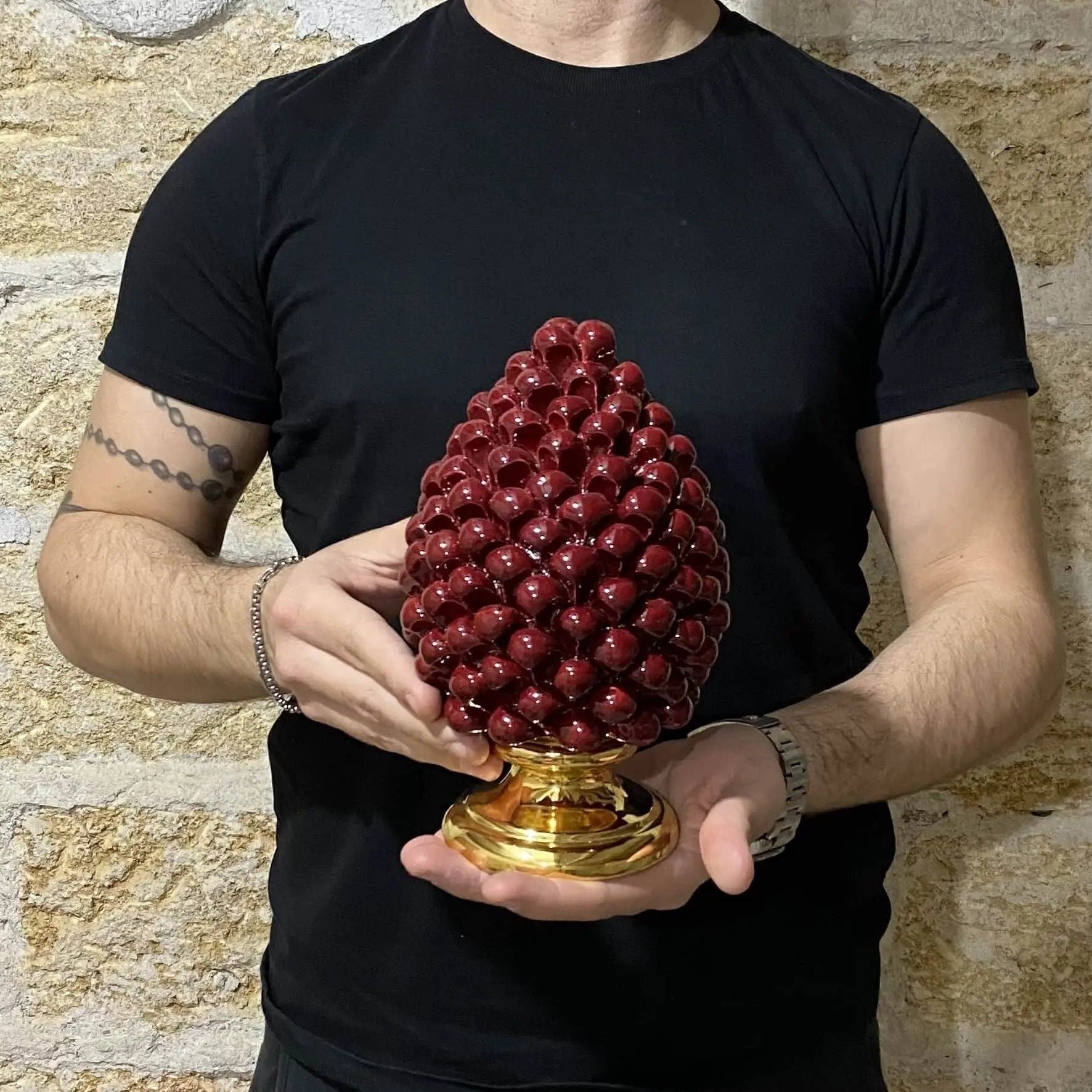 Pigna Aurum Ceramica Caltagirone cm H.20 Artigianale Bordeaux DD CERAMICHE SICILIANE