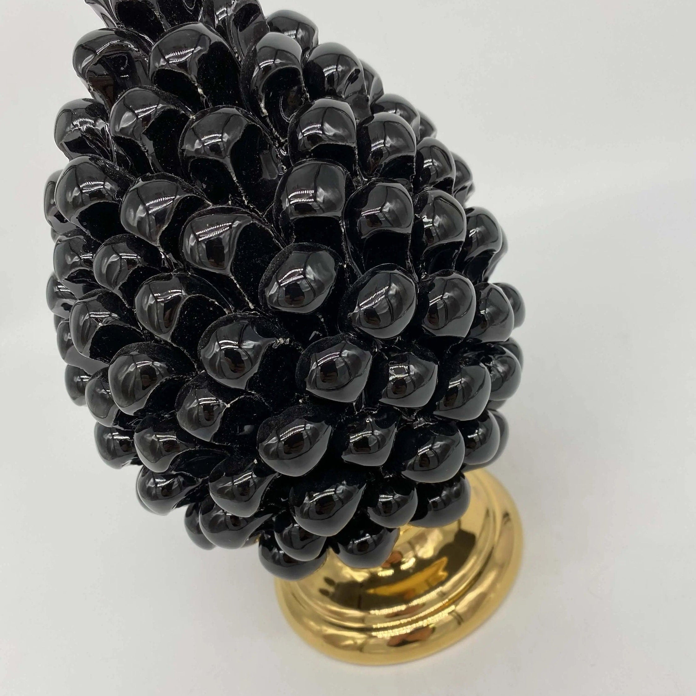 Pigna Aurum Ceramica Caltagirone cm H.20 Artigianale Nero DD CERAMICHE SICILIANE