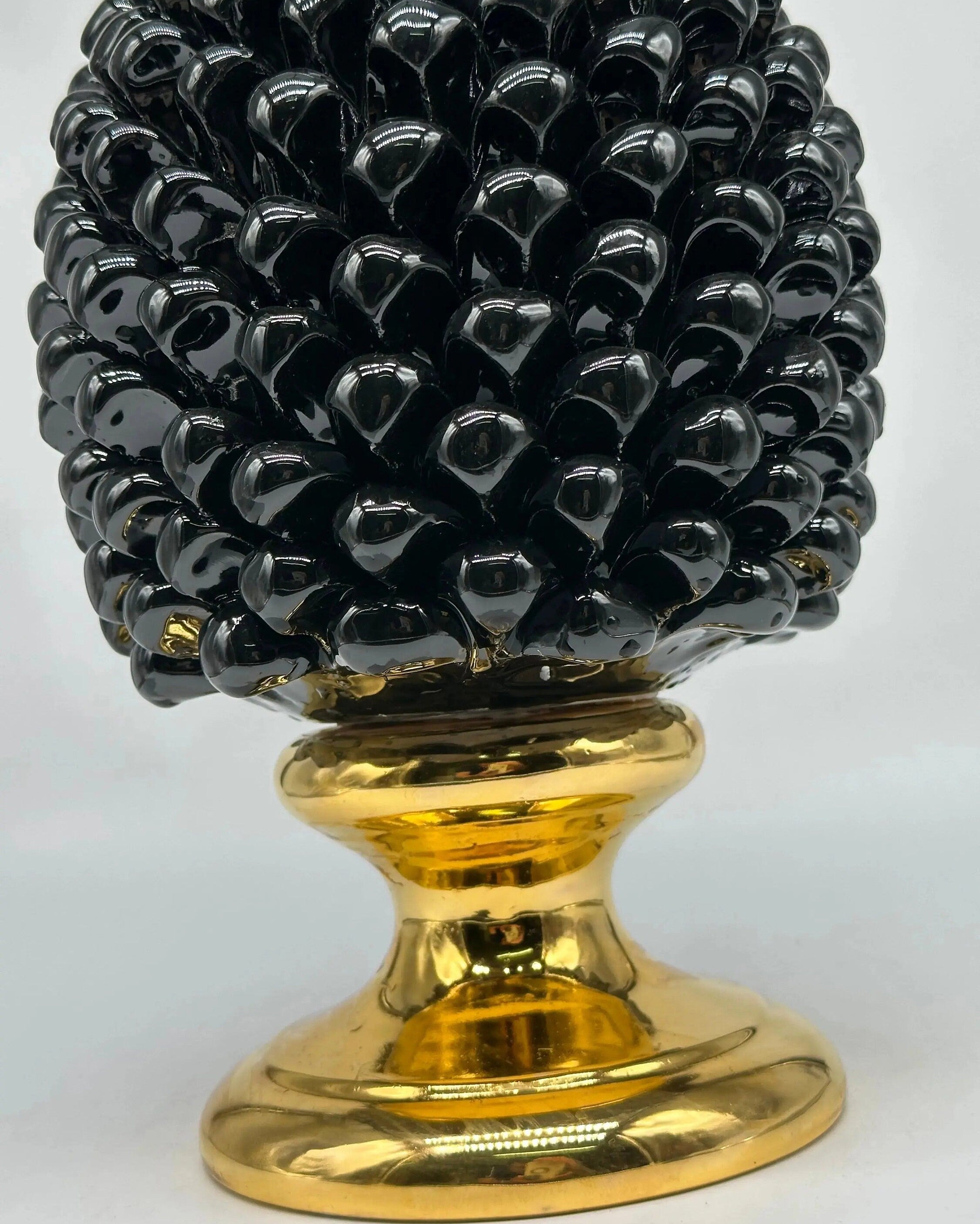 Pigna Aurum Ceramica Caltagirone cm H.30 Artigianale Nero DD CERAMICHE SICILIANE