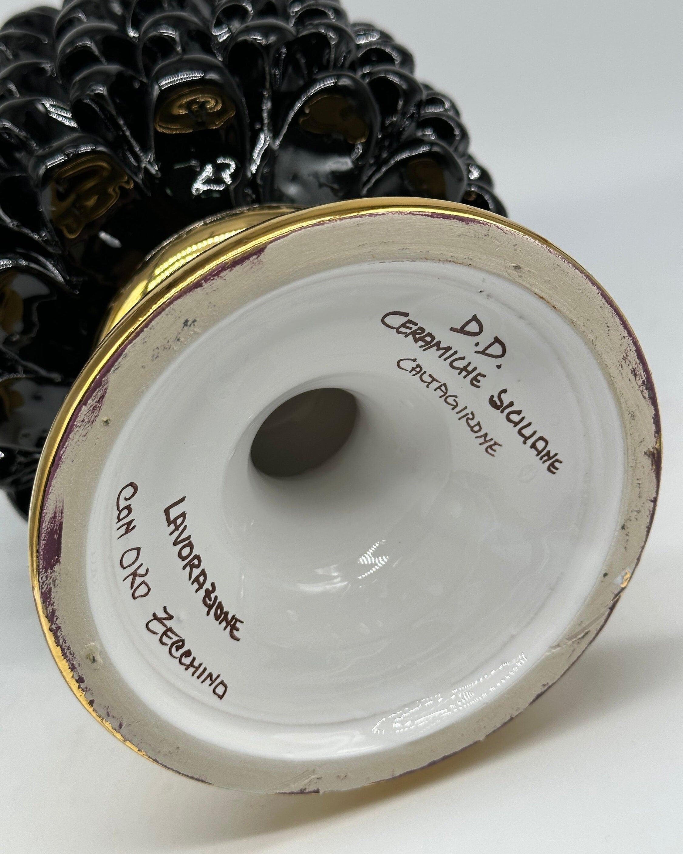 Pigna Aurum Ceramica Caltagirone cm H.30 Artigianale Nero DD CERAMICHE SICILIANE