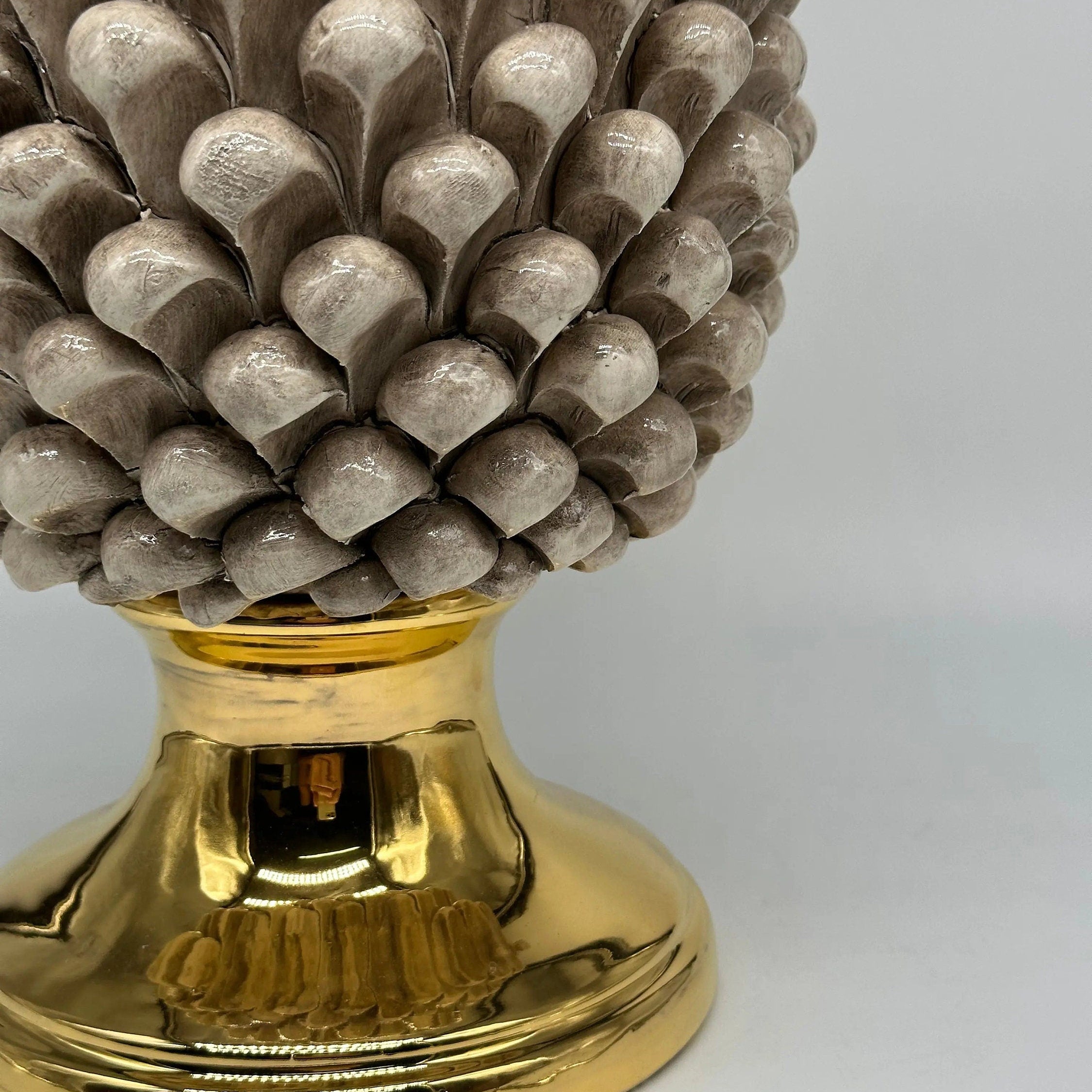 Pigna Aurum Ceramica Caltagirone cm H.35 Artigianale Beige Ecru DD CERAMICHE SICILIANE