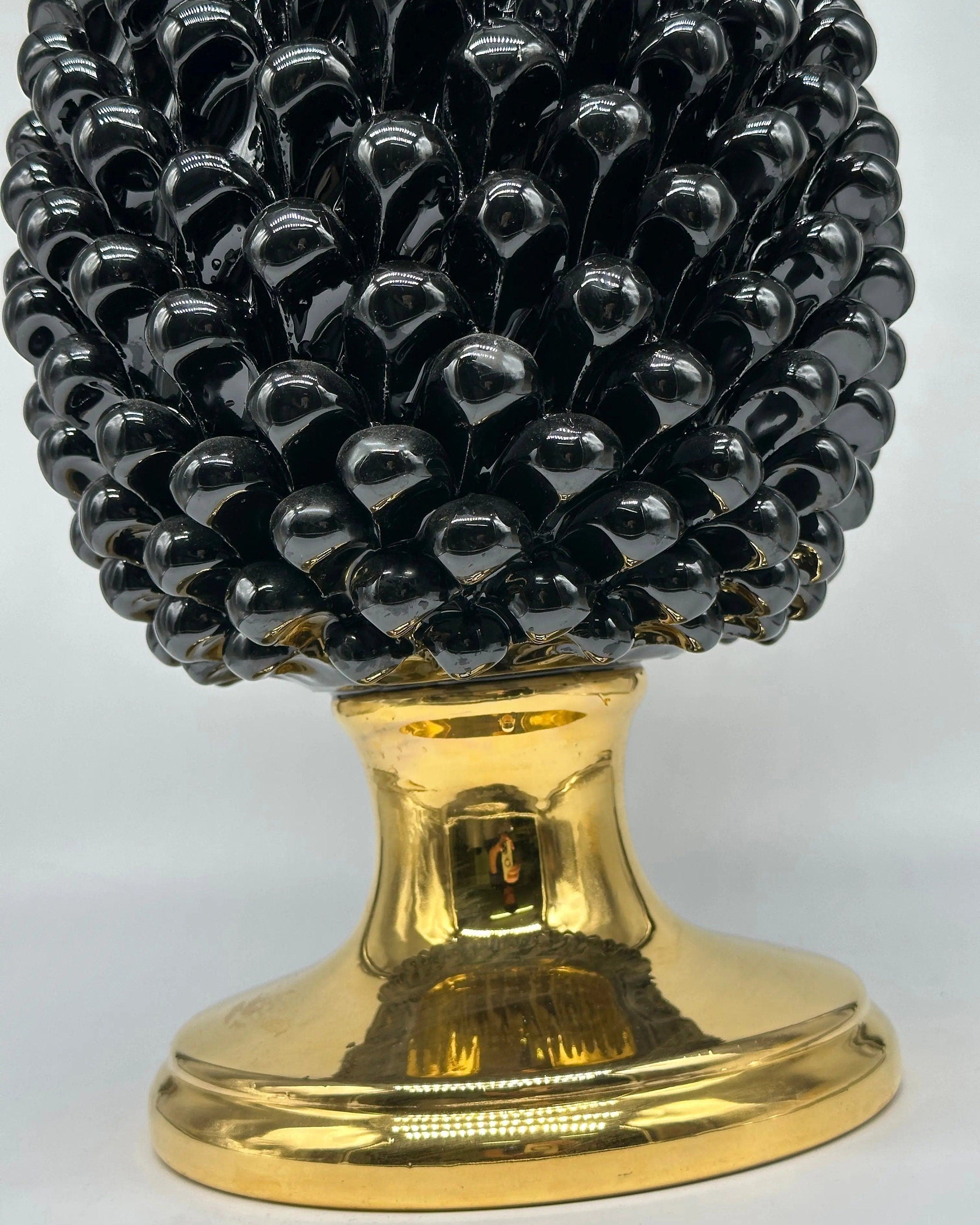 Pigna Aurum Ceramica Caltagirone cm H.40 Artigianale Nero DD CERAMICHE SICILIANE