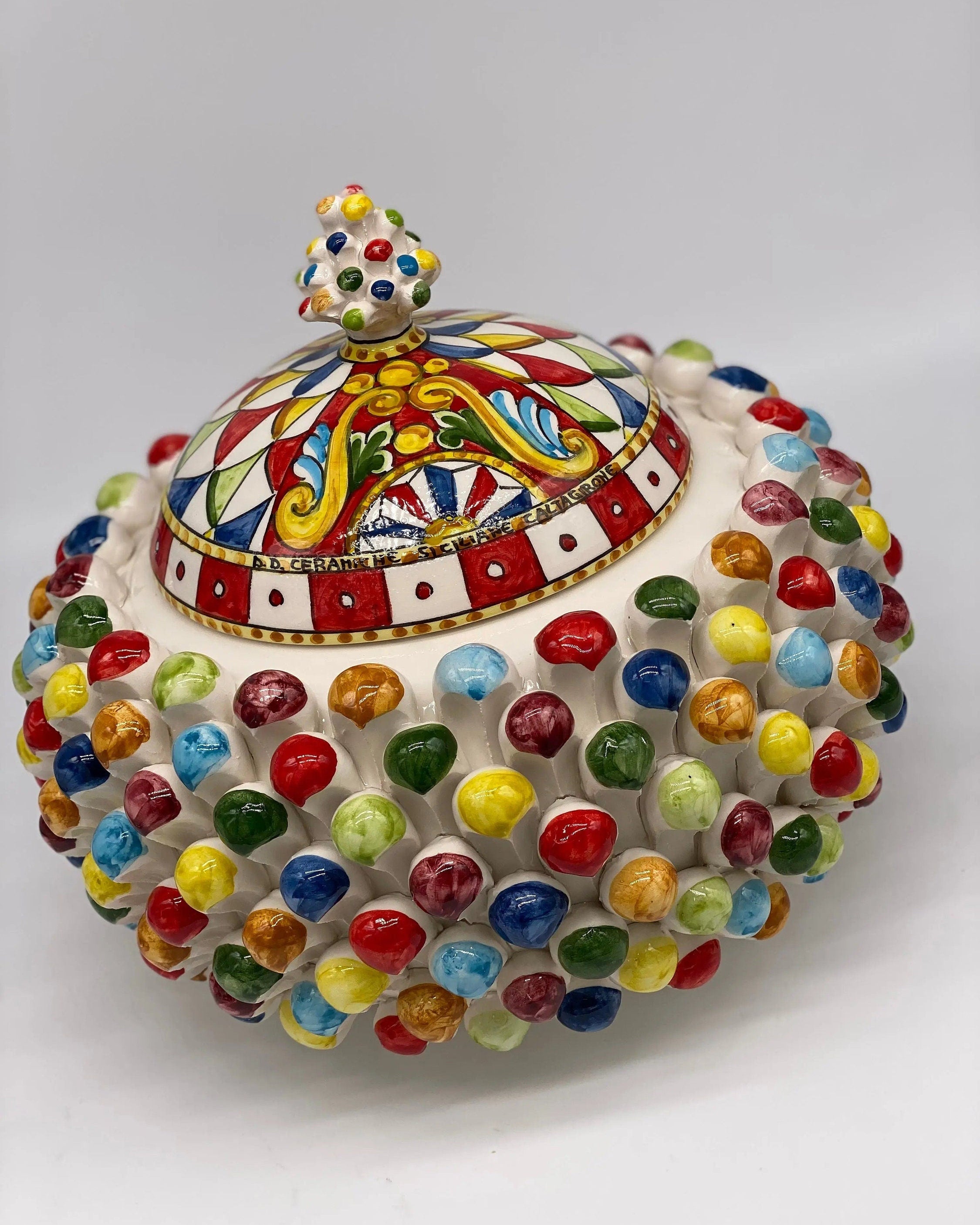 Pigna Biscottiera “Carretto” Ceramica Caltagirone cm H.23 L.25 D.14 Artigianale Multicolor DD CERAMICHE SICILIANE