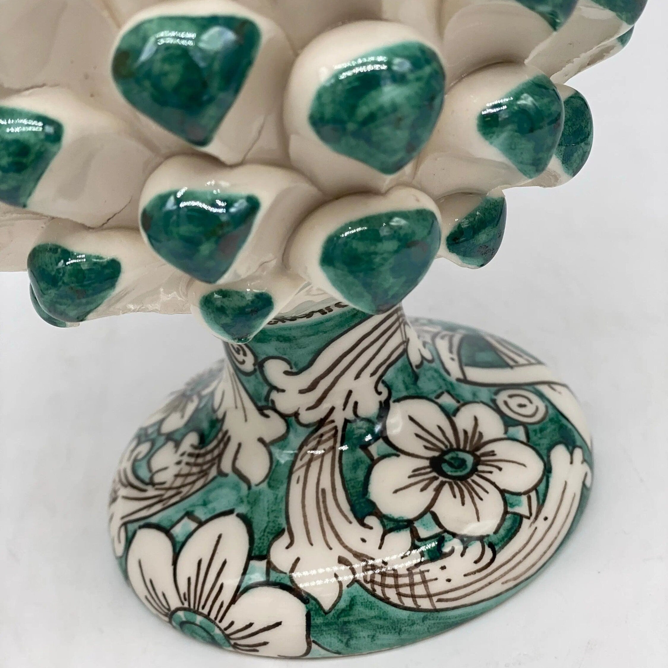 Pigna Ceramica Caltagirone cm H.20 Artigianale Base Decorata Punte Verde DD CERAMICHE SICILIANE