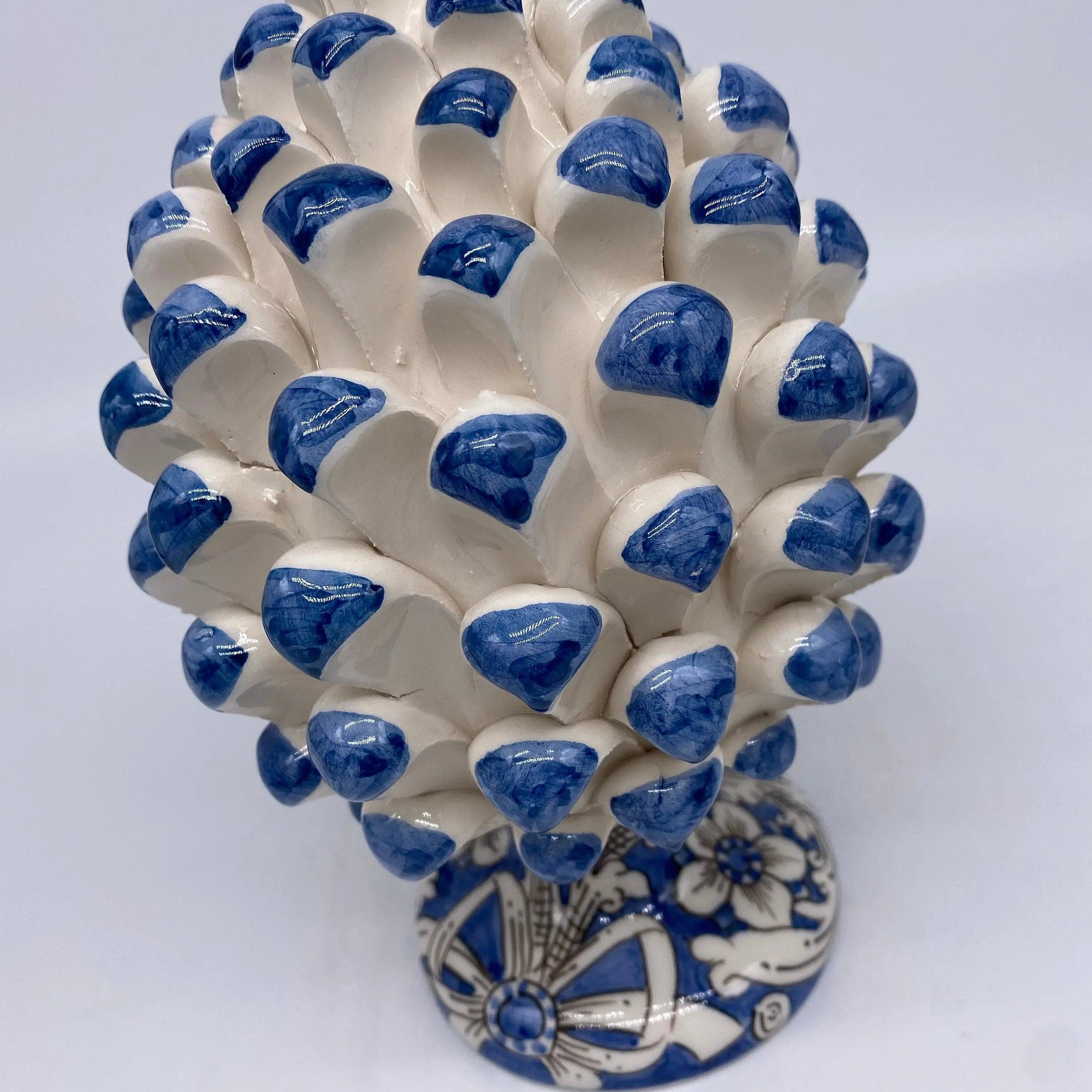Pigna Ceramica Caltagirone cm H.20 Artigianale Base Decorata Punte Blu DD CERAMICHE SICILIANE