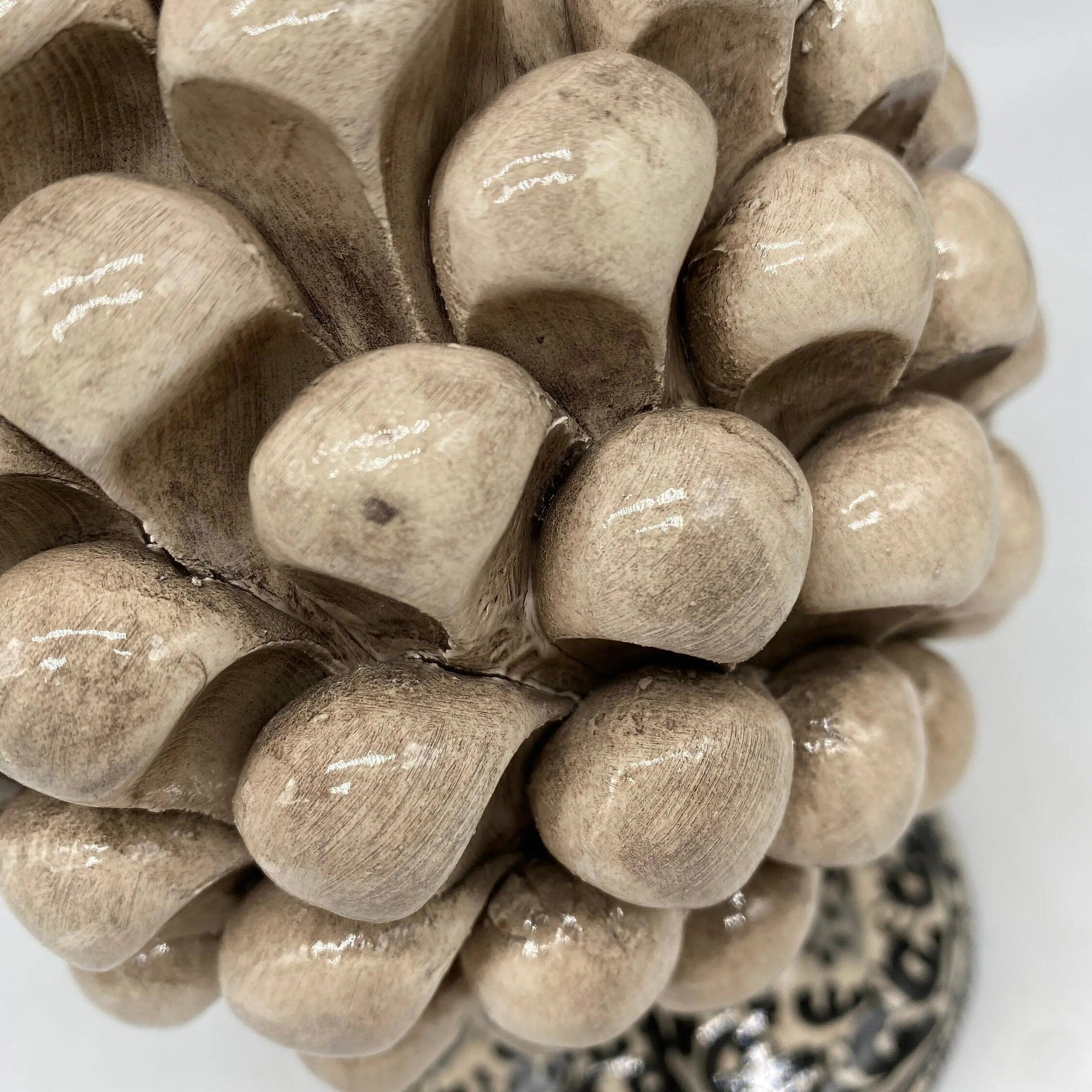 Pigna Ceramica Caltagirone cm H.20 Artigianale Beige Base Decorata DD CERAMICHE SICILIANE