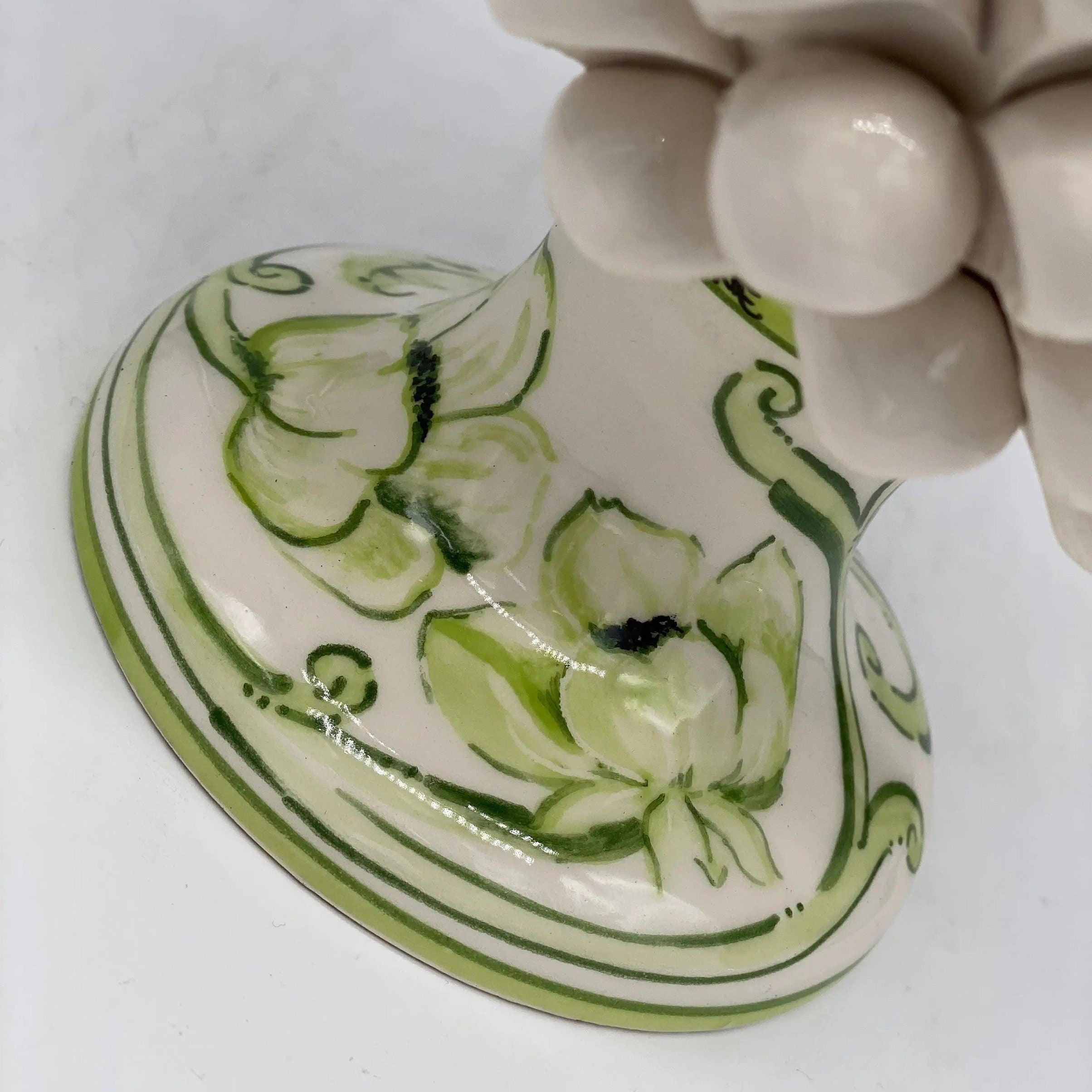 Pigna Ceramica Caltagirone cm H.20 Artigianale VENUS Bianco Verde DD CERAMICHE SICILIANE