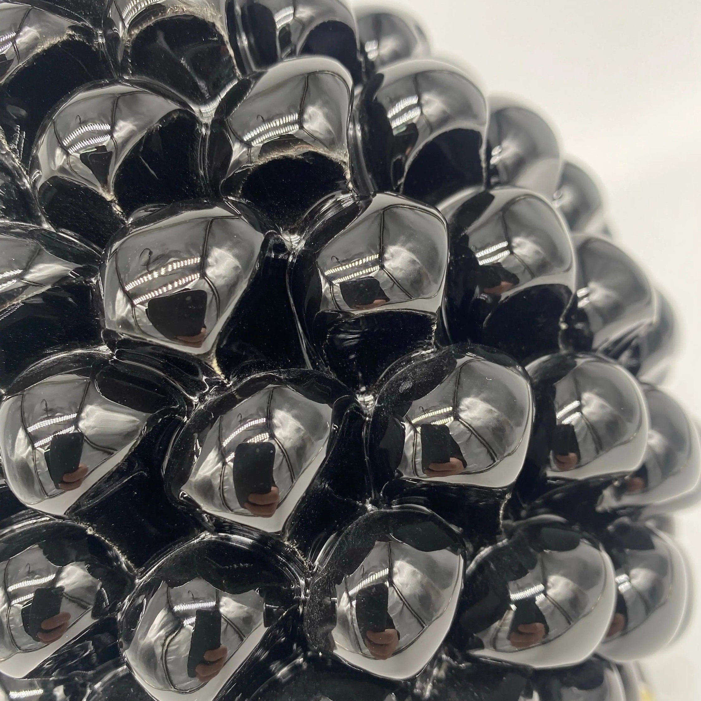 Pigna Ceramica Caltagirone cm H.20 Artigianale VENUS Nero Bianco DD CERAMICHE SICILIANE