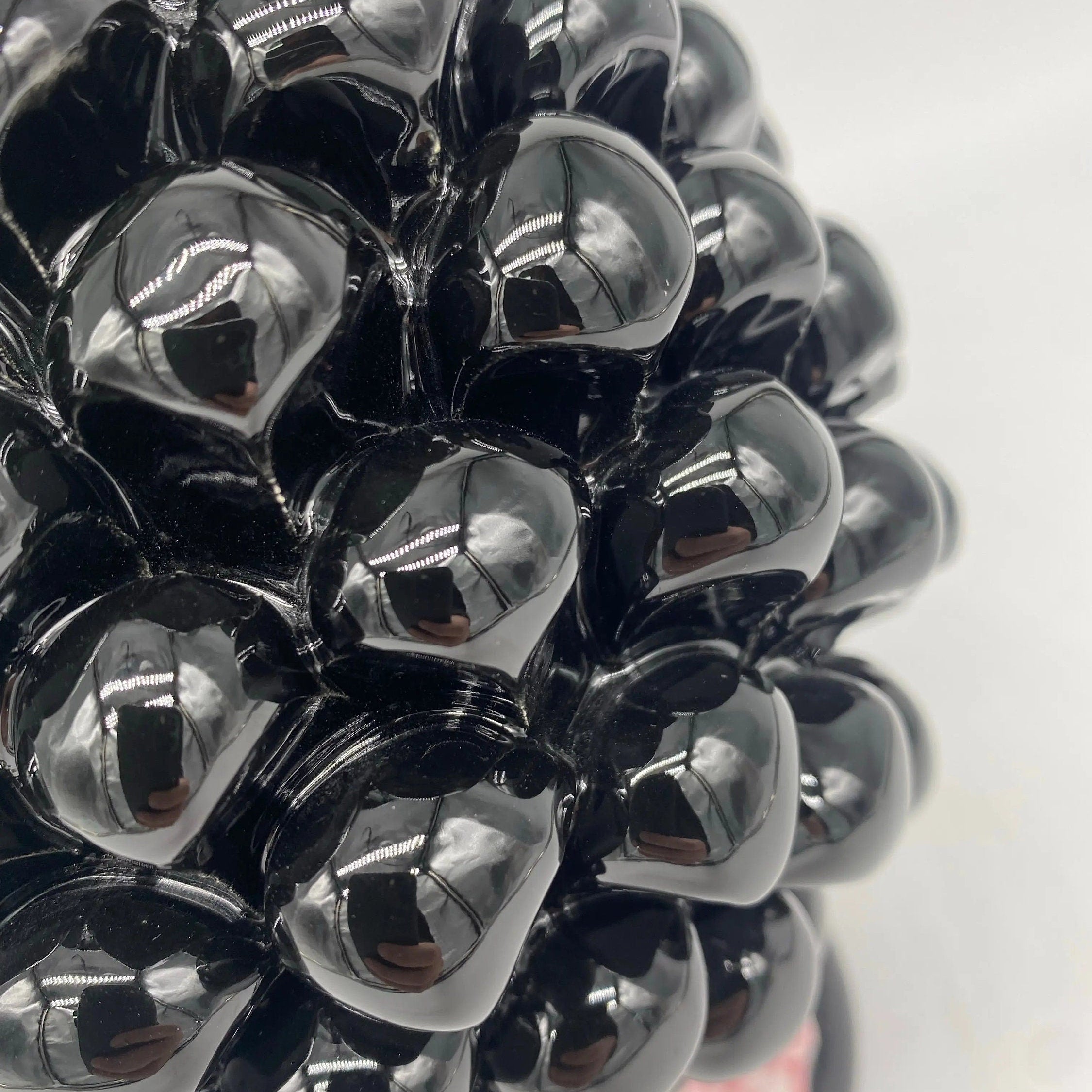 Pigna Ceramica Caltagirone cm H.20 Artigianale VENUS Nero Rosa DD CERAMICHE SICILIANE