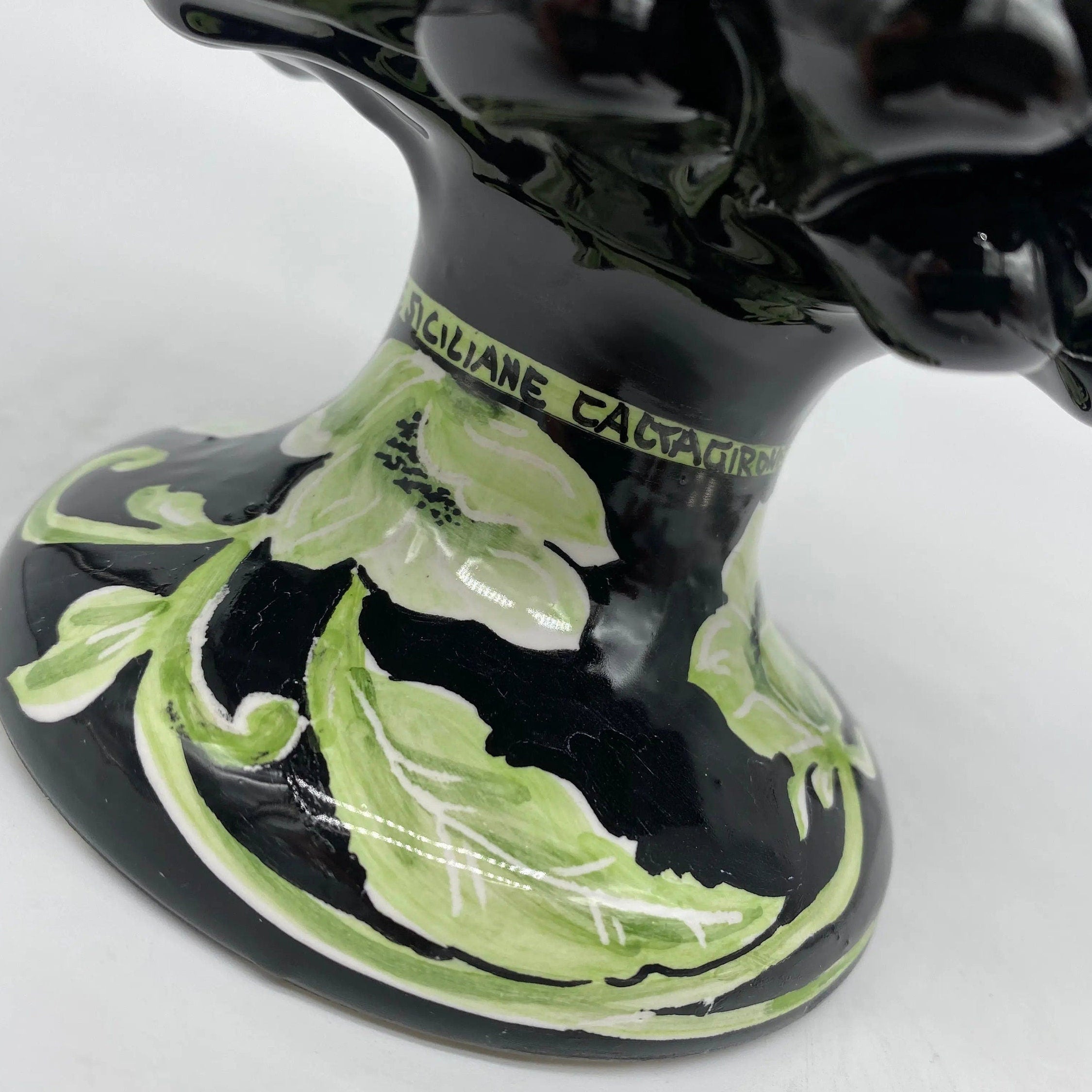 Pigna Ceramica Caltagirone cm H.20 Artigianale VENUS Nero Verde DD CERAMICHE SICILIANE