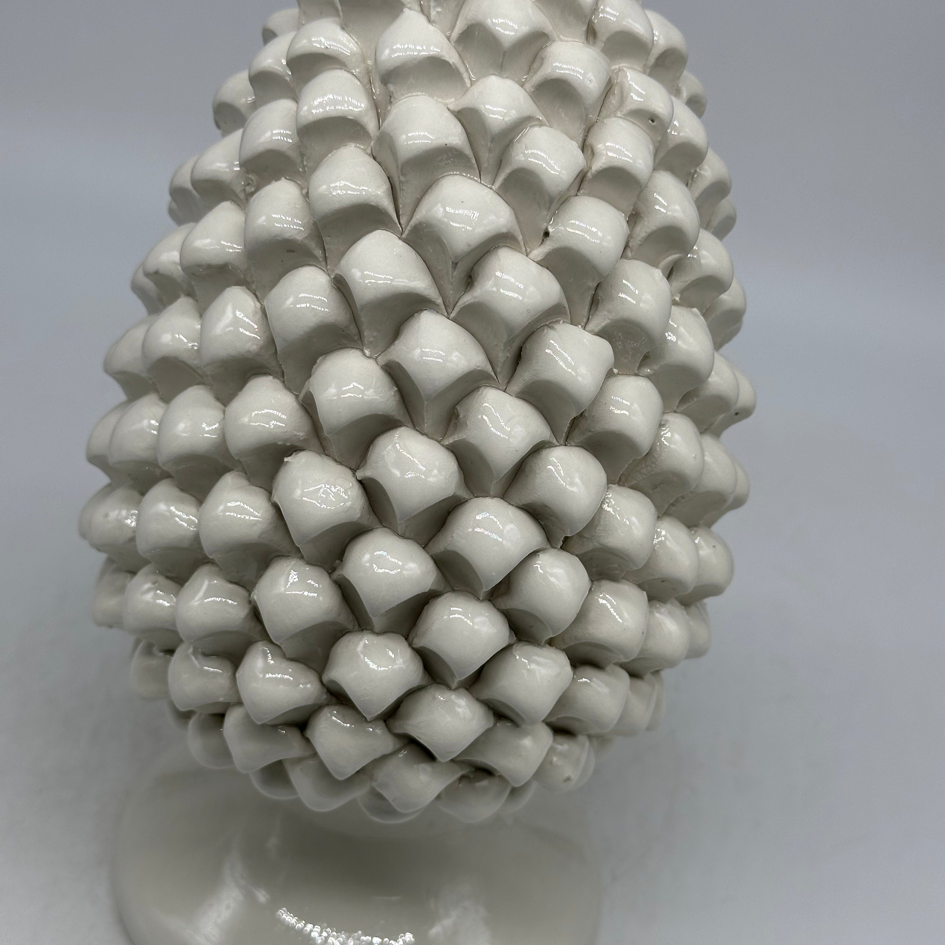 Pigna Ceramica Caltagirone cm H.25 Artigianale Bianco - PIGNE