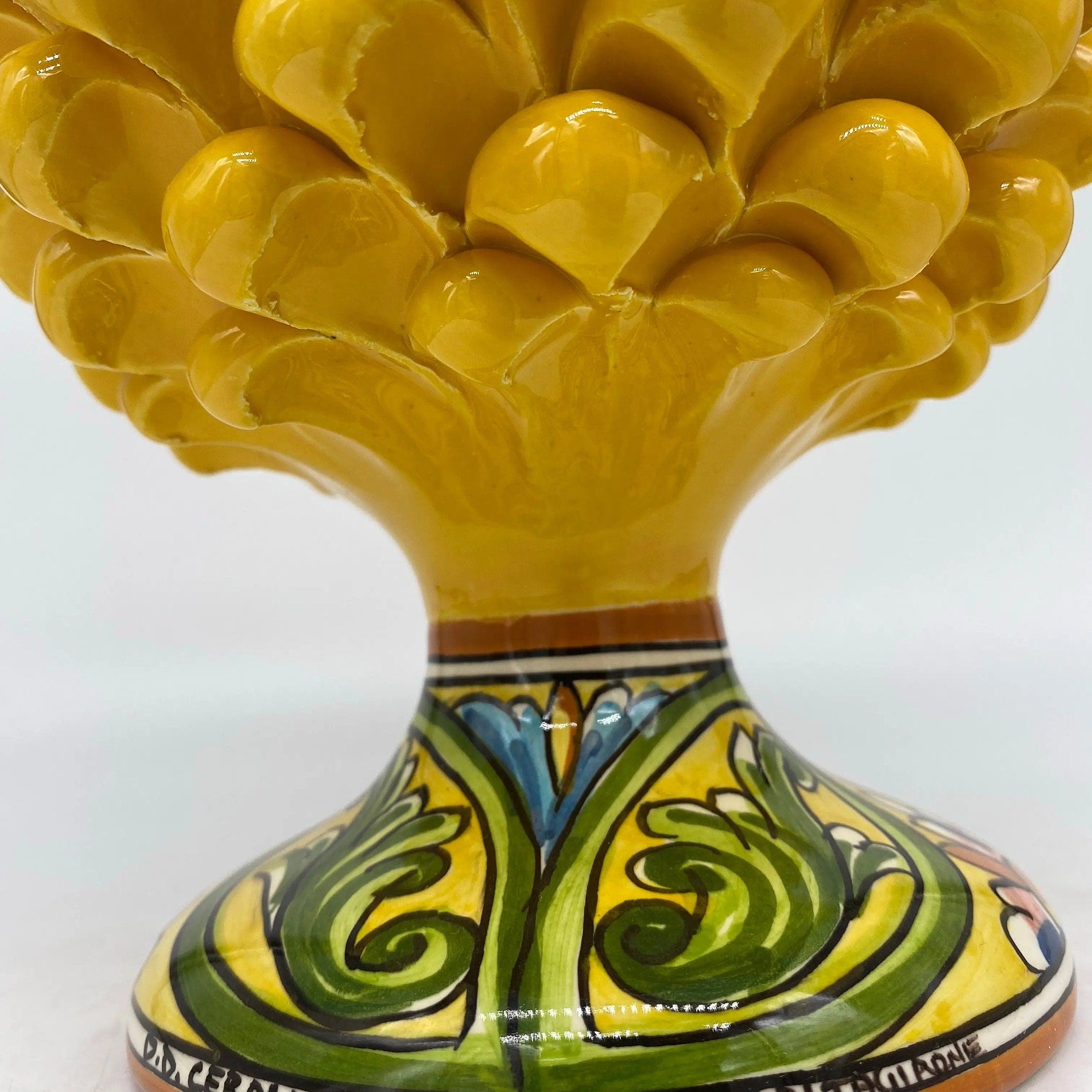 Pigna Ceramica Caltagirone cm H.25 Artigianale Giallo Base Decorata DD CERAMICHE SICILIANE