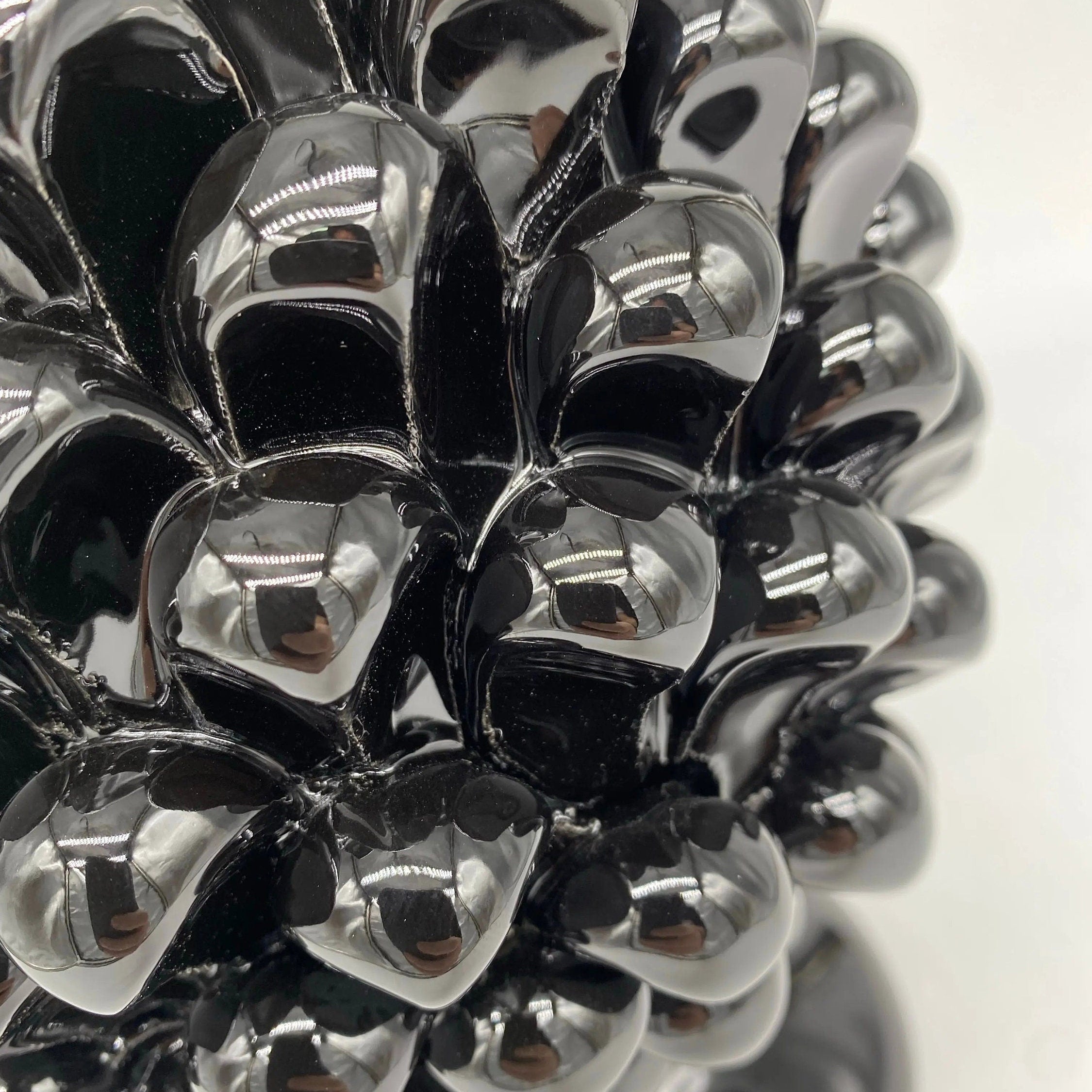 Pigna Ceramica Caltagirone cm H.25 Artigianale Nero DD CERAMICHE SICILIANE