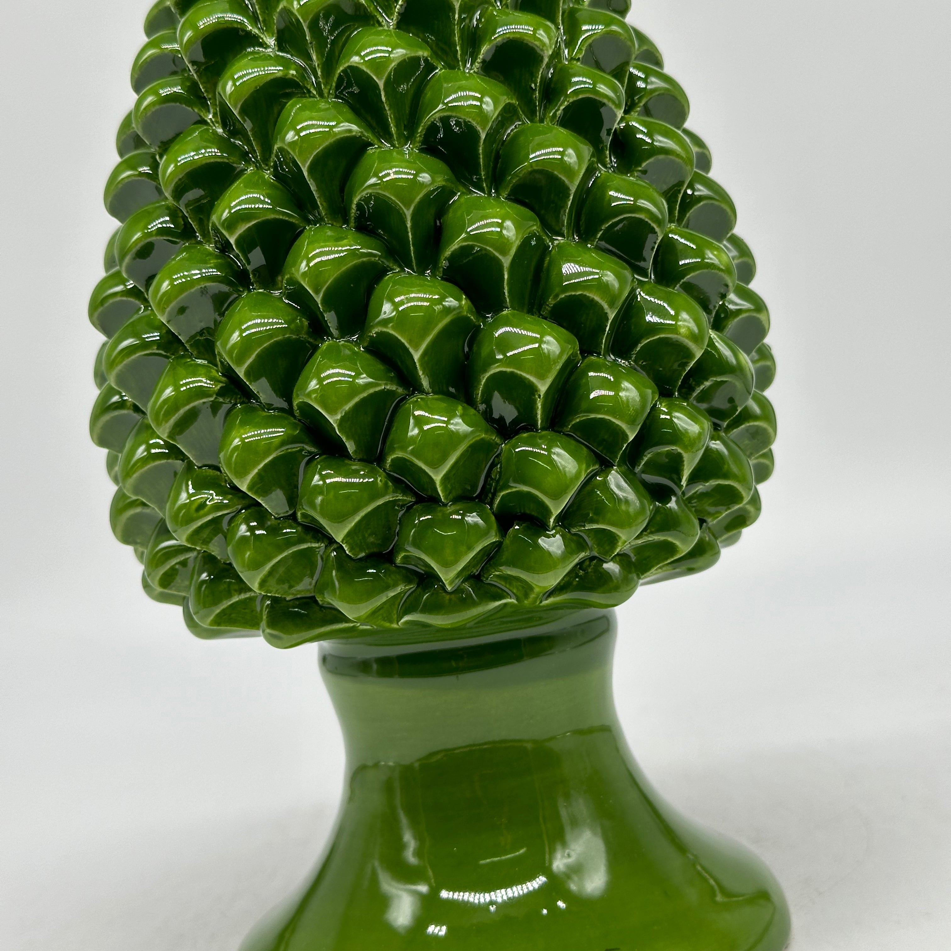 Pigna Ceramica Caltagirone cm H.25 Artigianale Verde Prato - PIGNE