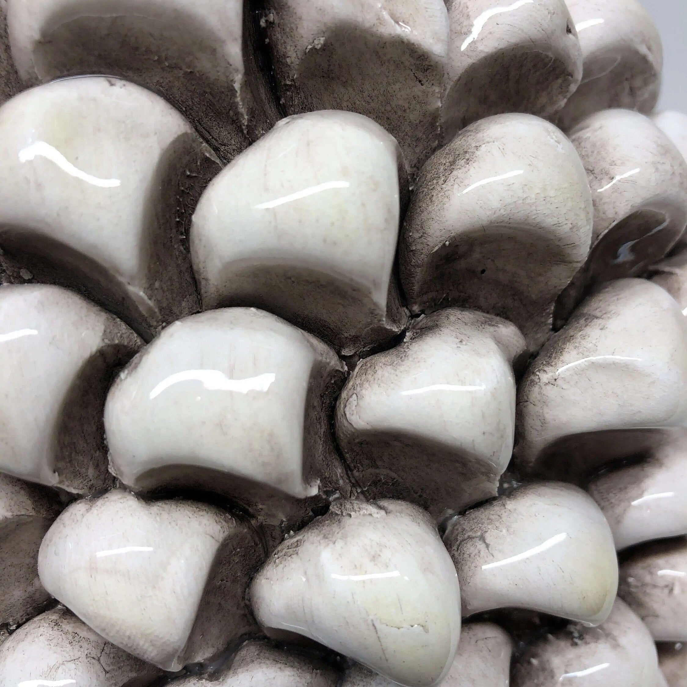 Pigna Ceramica Caltagirone cm H.30 Artigianale Beige Écru DD CERAMICHE SICILIANE