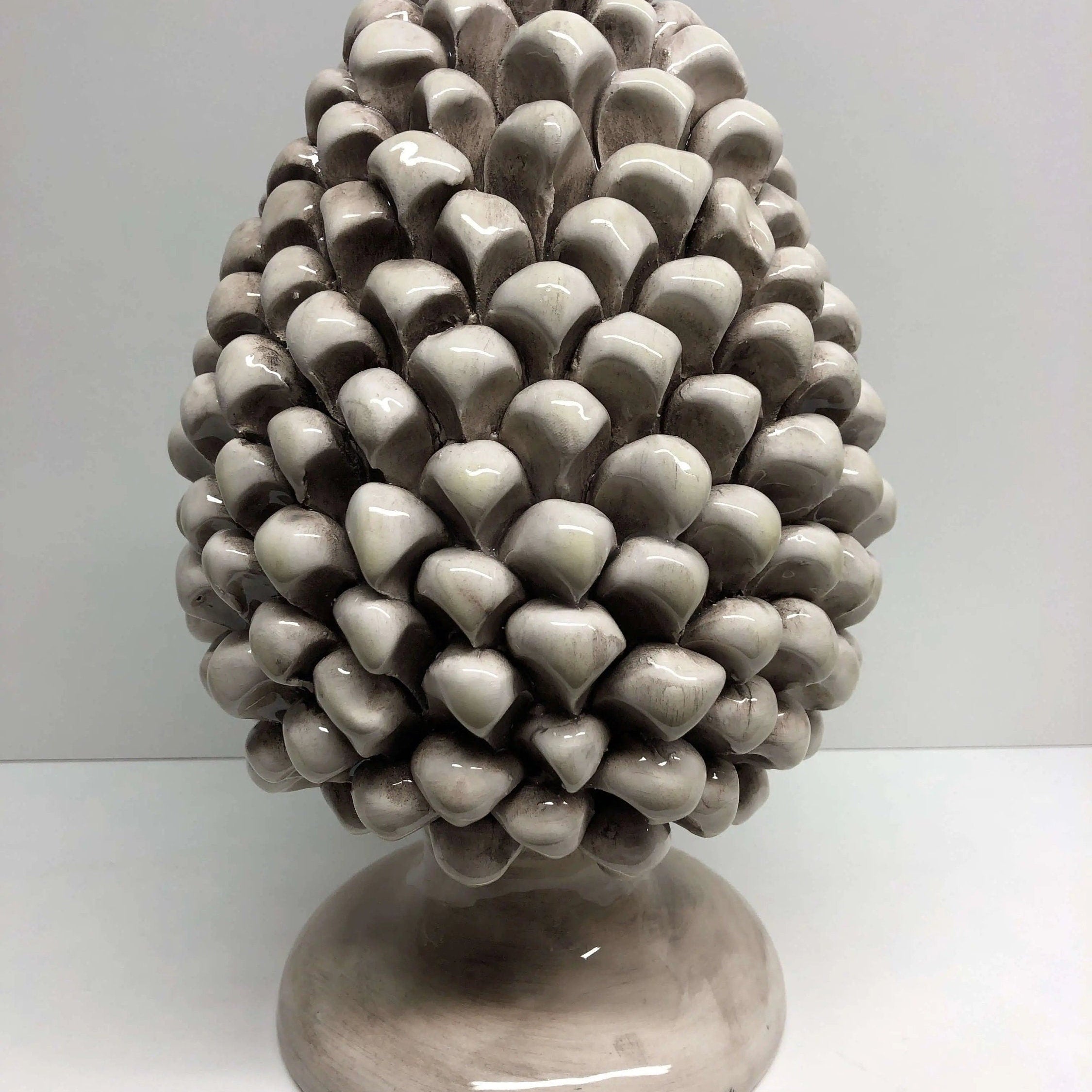 Pigna Ceramica Caltagirone cm H.30 Artigianale Beige Écru DD CERAMICHE SICILIANE
