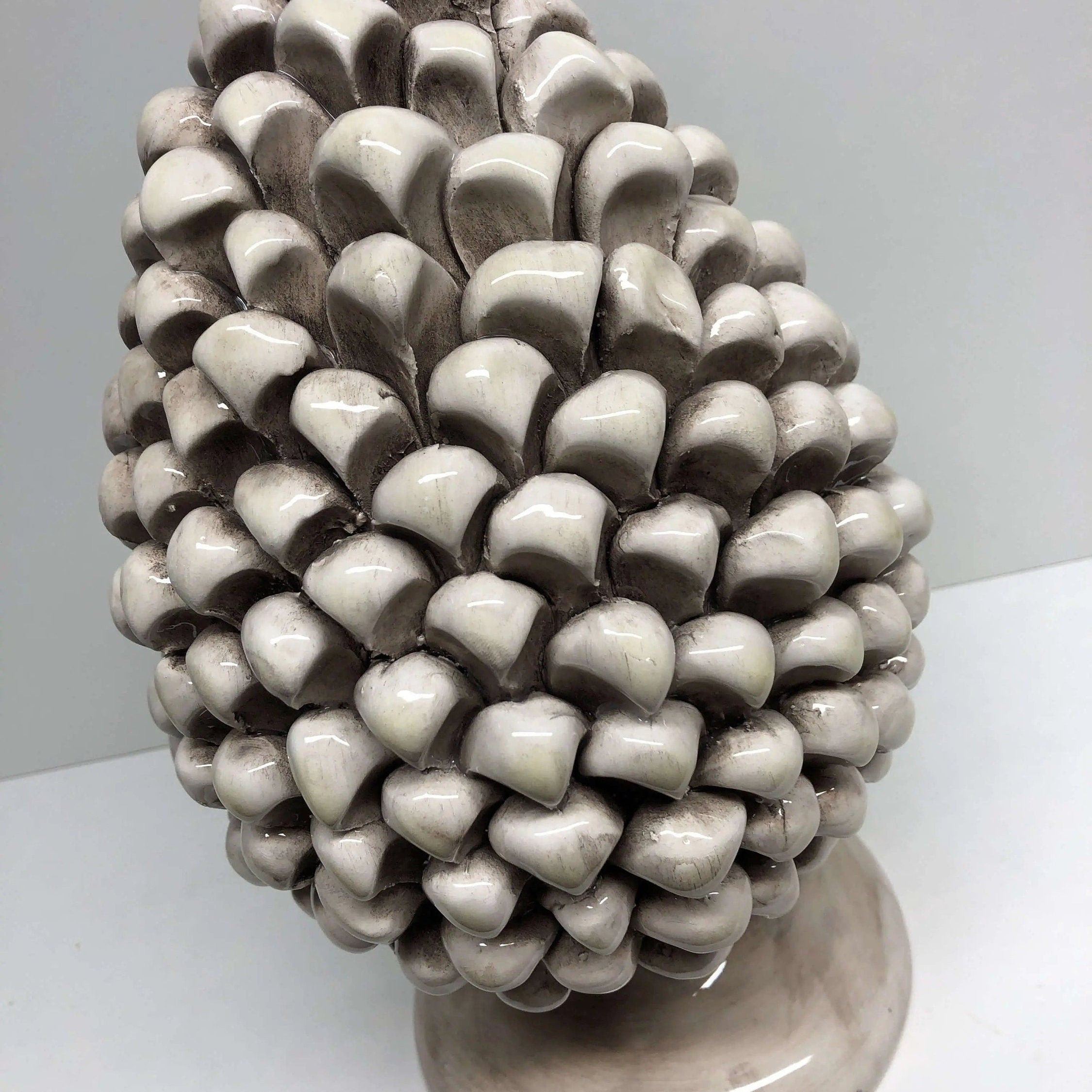 Pigna Ceramica Caltagirone cm H.30 Artigianale Beige Écru DD CERAMICHE SICILIANE