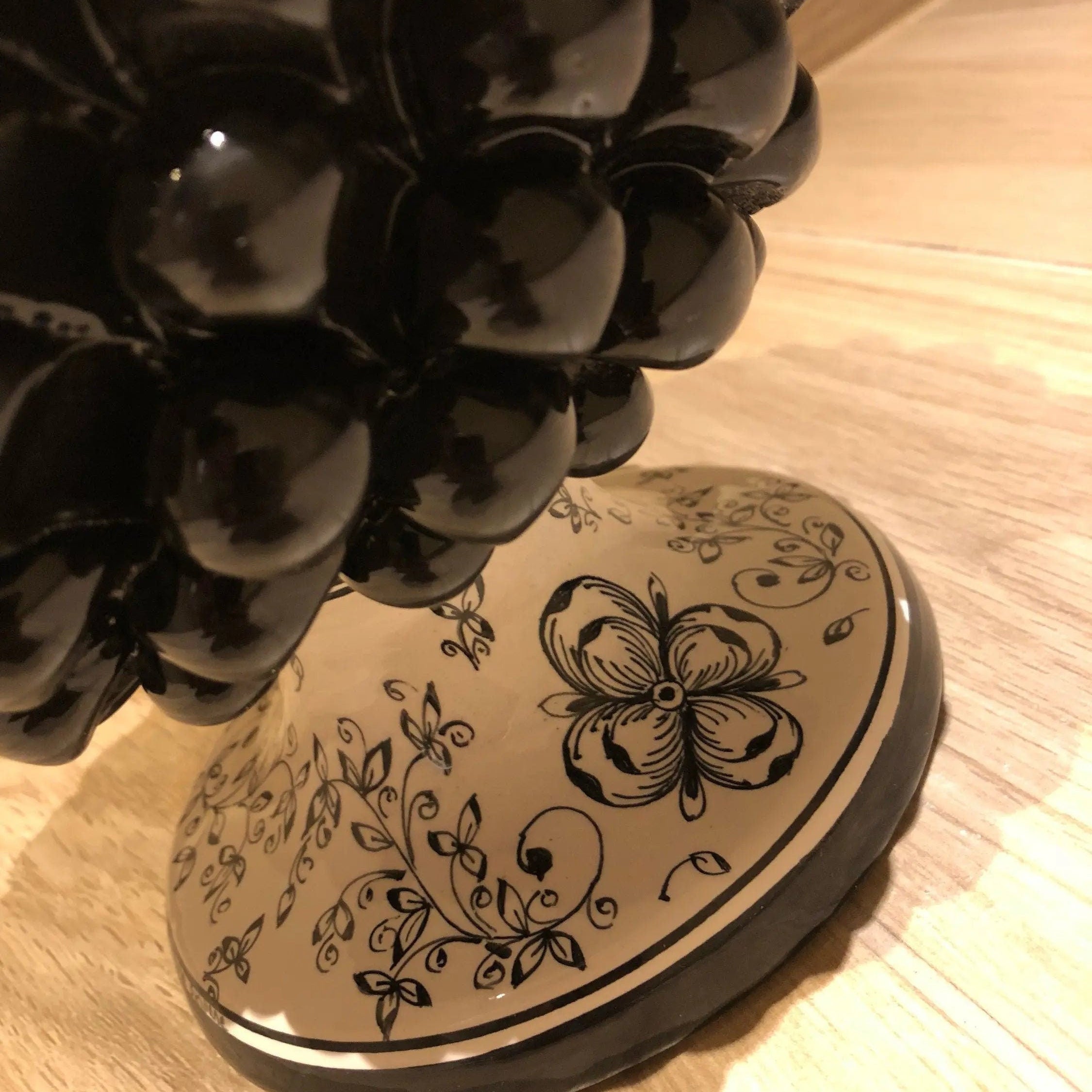 Pigna Ceramica Caltagirone cm H.30 Artigianale Nero Base Decorata DD CERAMICHE SICILIANE