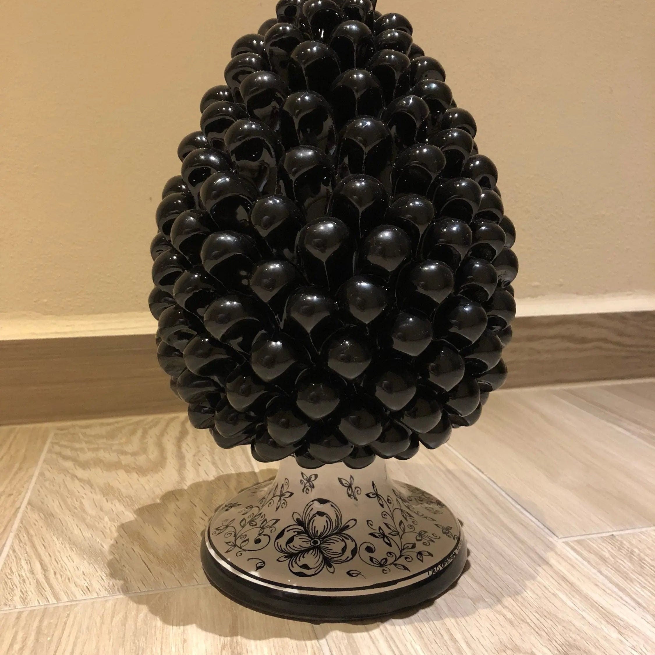Pigna Ceramica Caltagirone cm H.30 Artigianale Nero Base Decorata DD CERAMICHE SICILIANE
