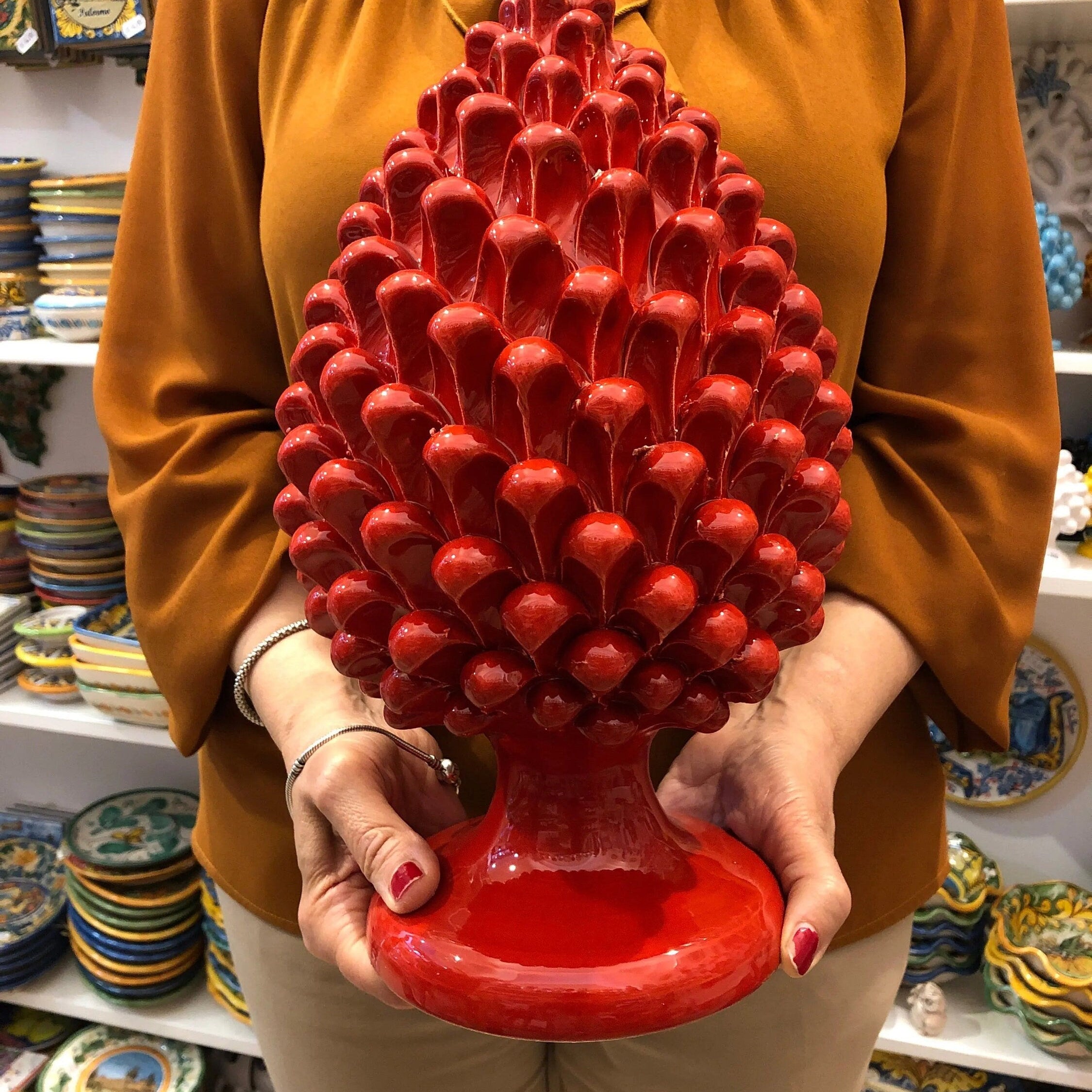 Pigna Ceramica Caltagirone cm H.30 Artigianale Rosso DD CERAMICHE SICILIANE