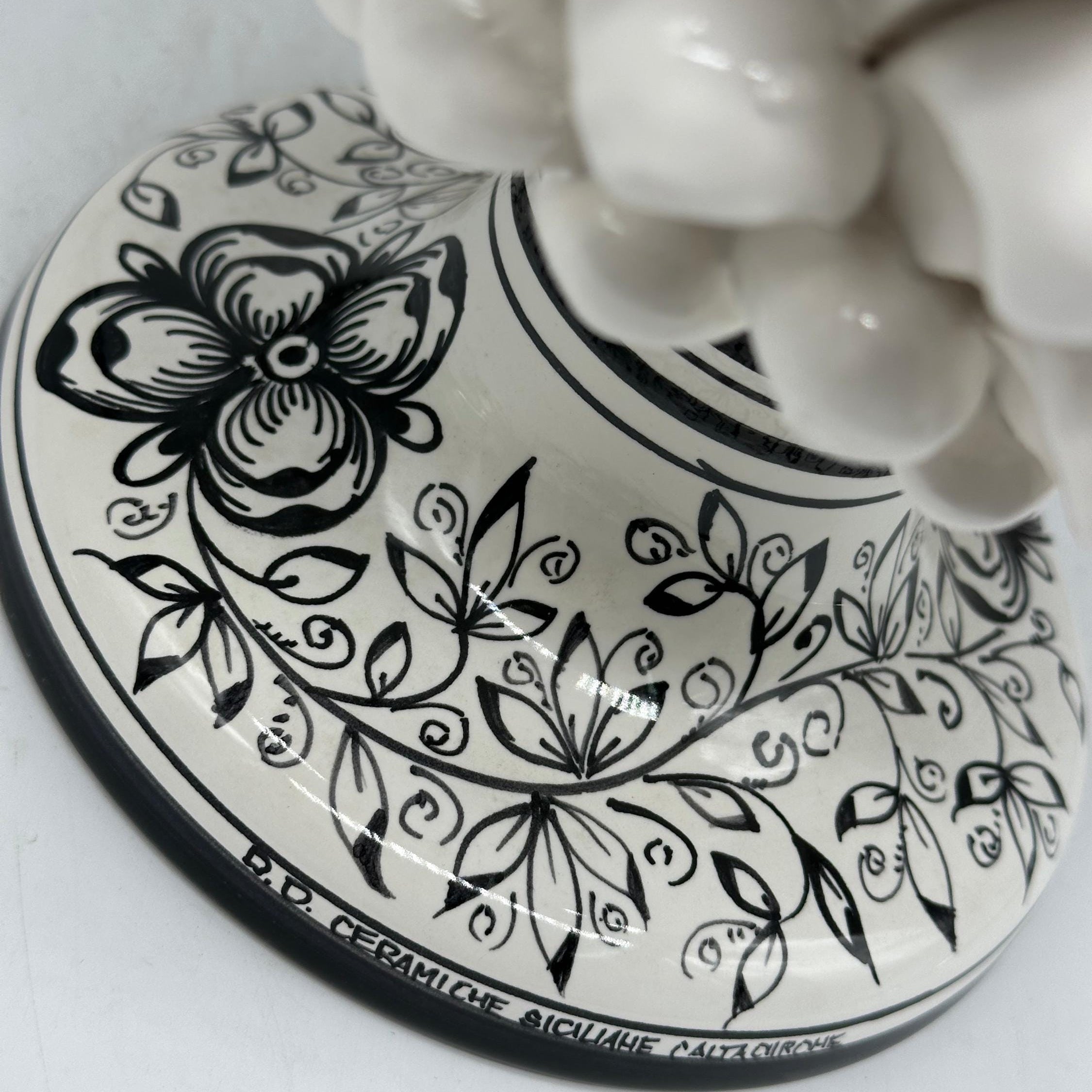 Pigna Ceramica Caltagirone cm H.35 Artigianale Bianca Base Decorata - PIGNA