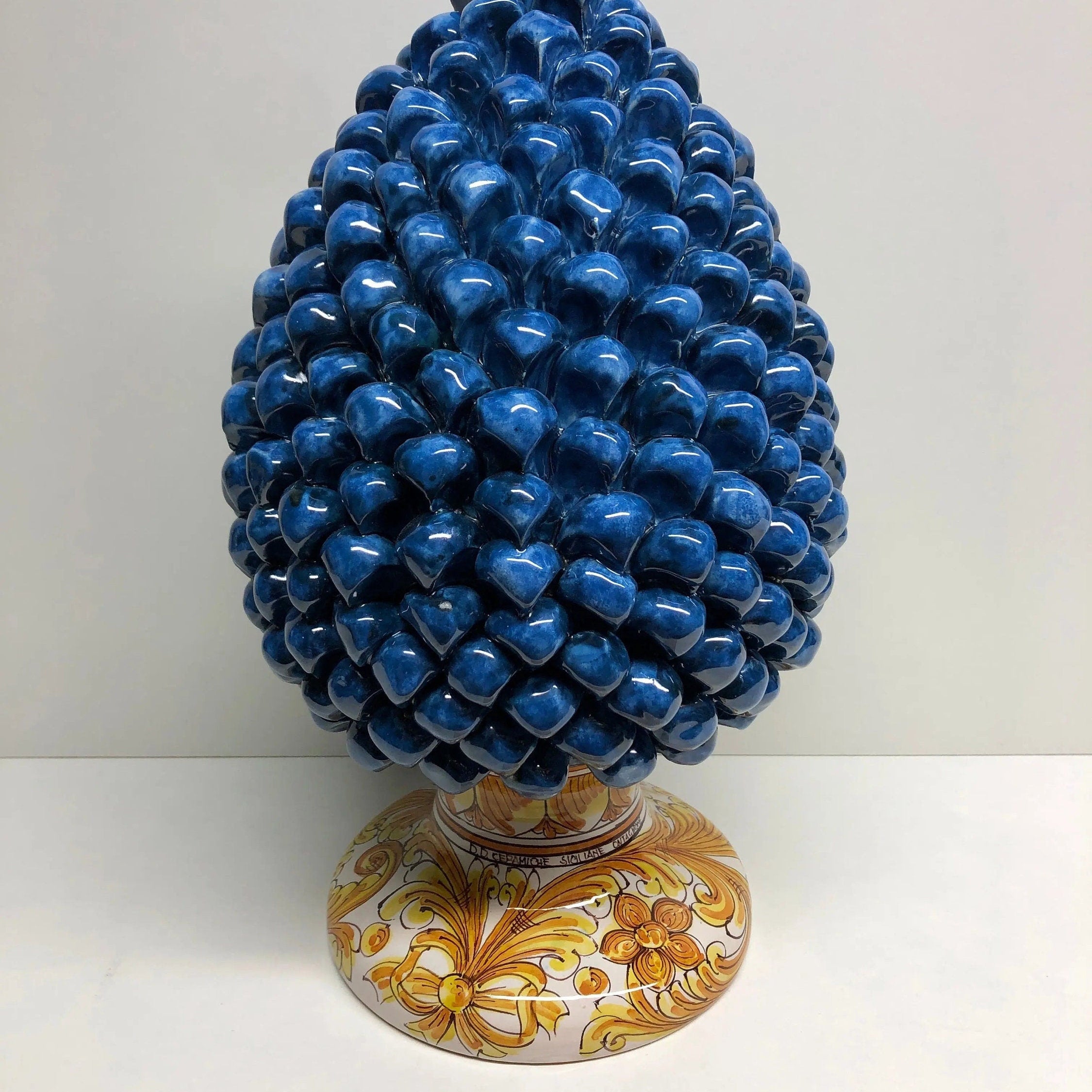Pigna Ceramica Caltagirone cm H.35 Artigianale Blu Antico Base Decorata DD CERAMICHE SICILIANE