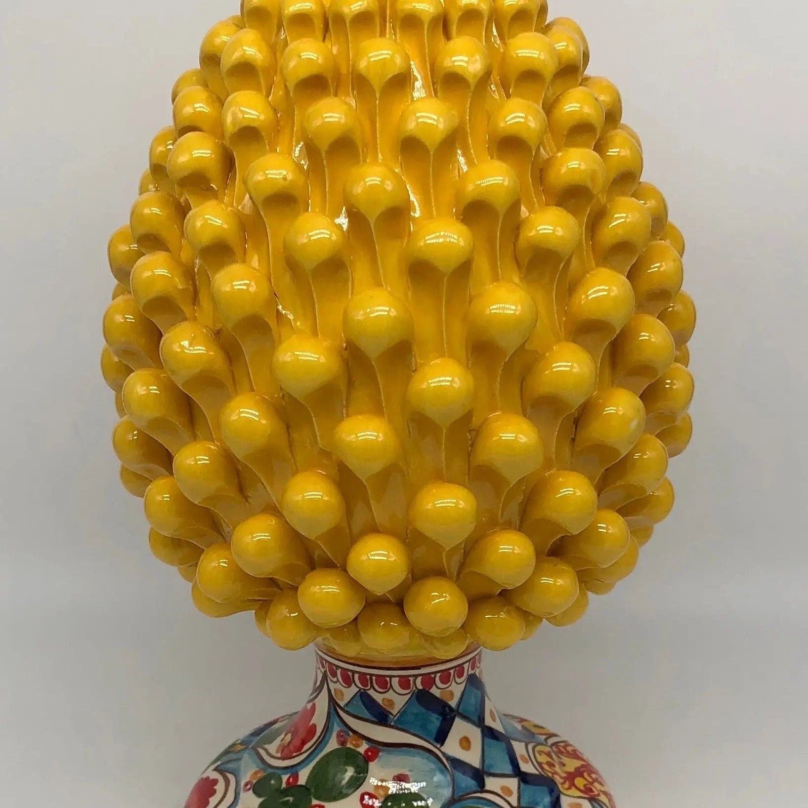 Pigna Ceramica Caltagirone cm H.35 Artigianale Giallo Base Decorata 2020 DD CERAMICHE SICILIANE