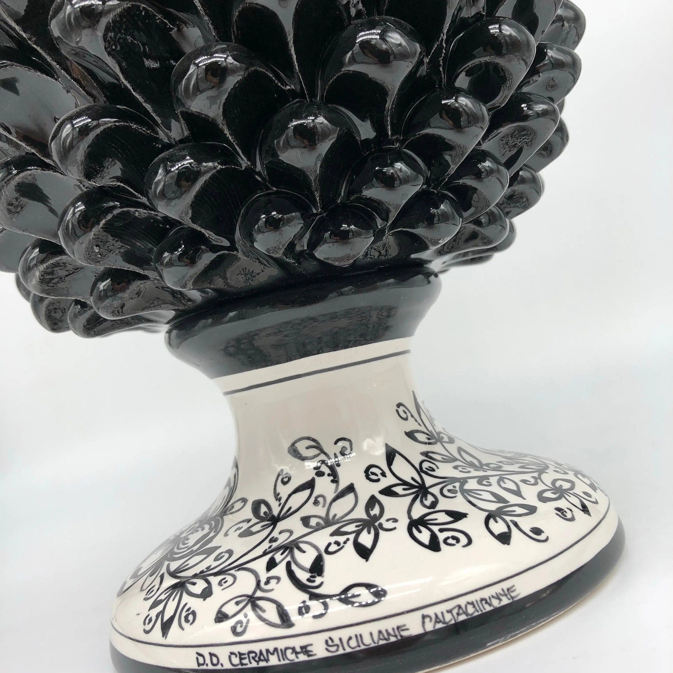 Pigna Ceramica Caltagirone cm H.35 Artigianale Nero Base Decorata DD CERAMICHE SICILIANE