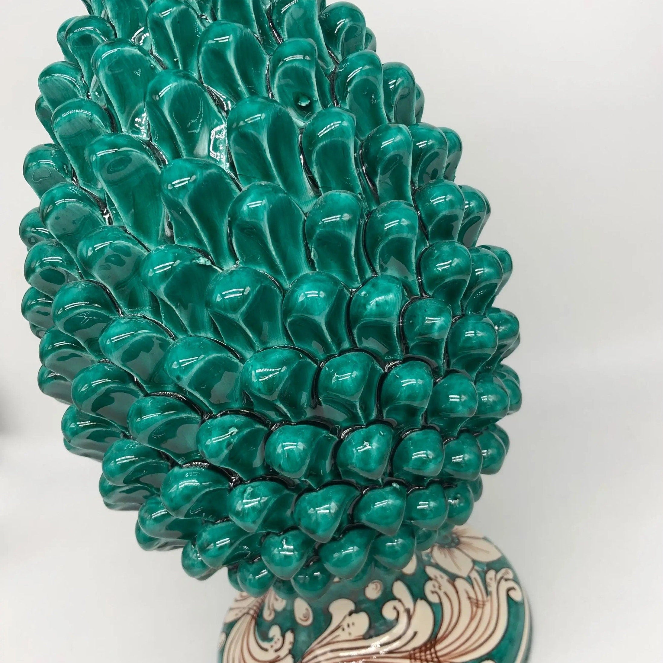 Pigna Ceramica Caltagirone cm H.35 Artigianale Verde Cristallo Base Decorata DD CERAMICHE SICILIANE