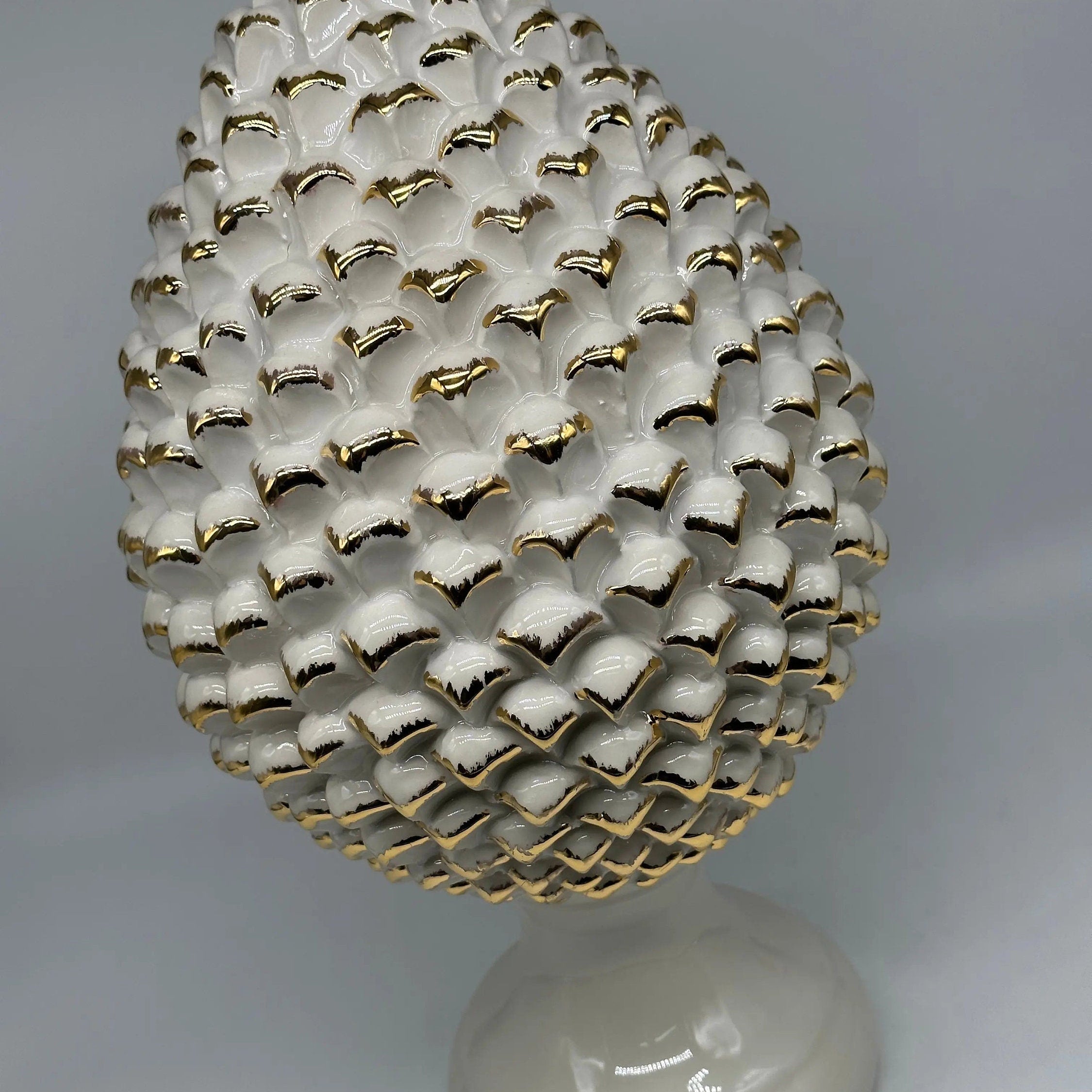 Pigna Ceramica Caltagirone cm H.40 Artigianale Bianco Oro Linea Luis DD CERAMICHE SICILIANE