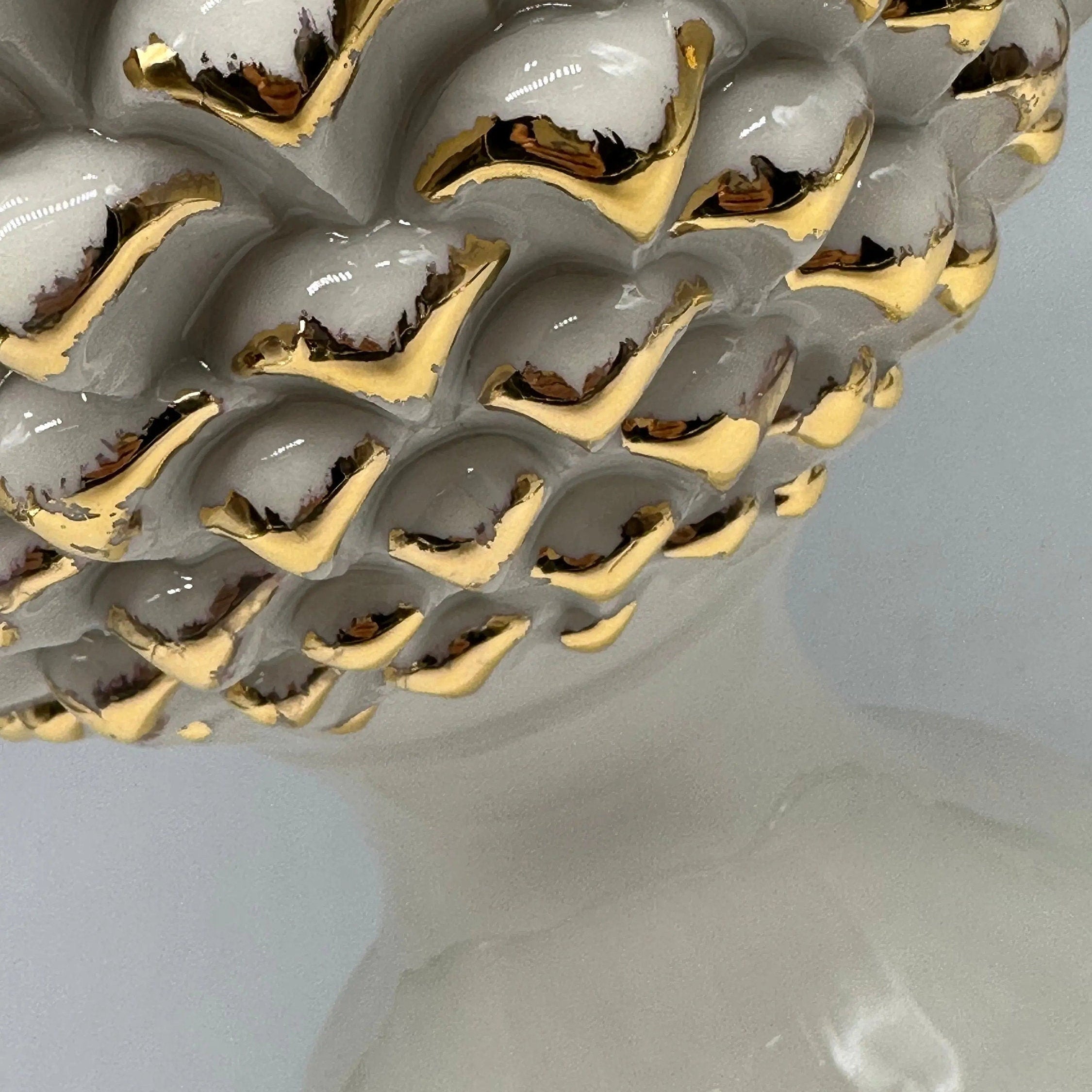 Pigna Ceramica Caltagirone cm H.40 Artigianale Bianco Oro Linea Luis DD CERAMICHE SICILIANE
