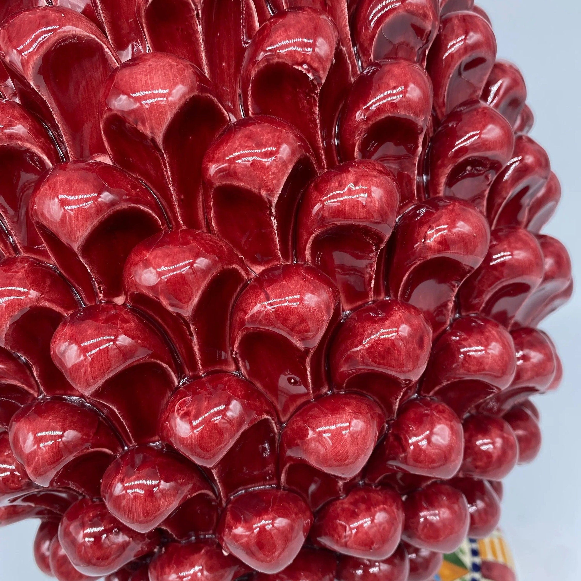 Pigna Ceramica Caltagirone cm H.40 Artigianale Bordeaux Base Decorata 2021 DD CERAMICHE SICILIANE