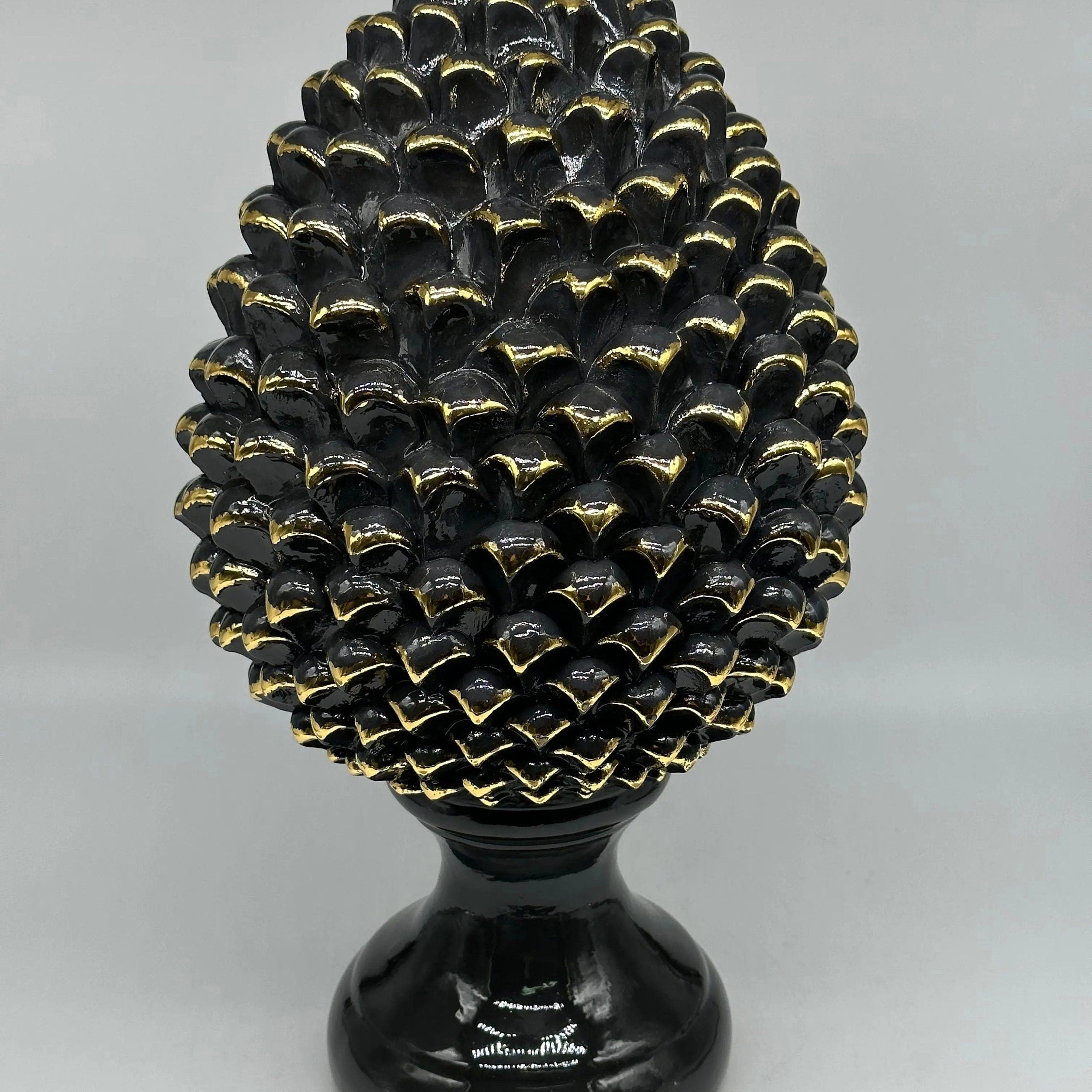 Pigna Ceramica Caltagirone cm H.40 Artigianale Nero Oro Linea Luis DD CERAMICHE SICILIANE