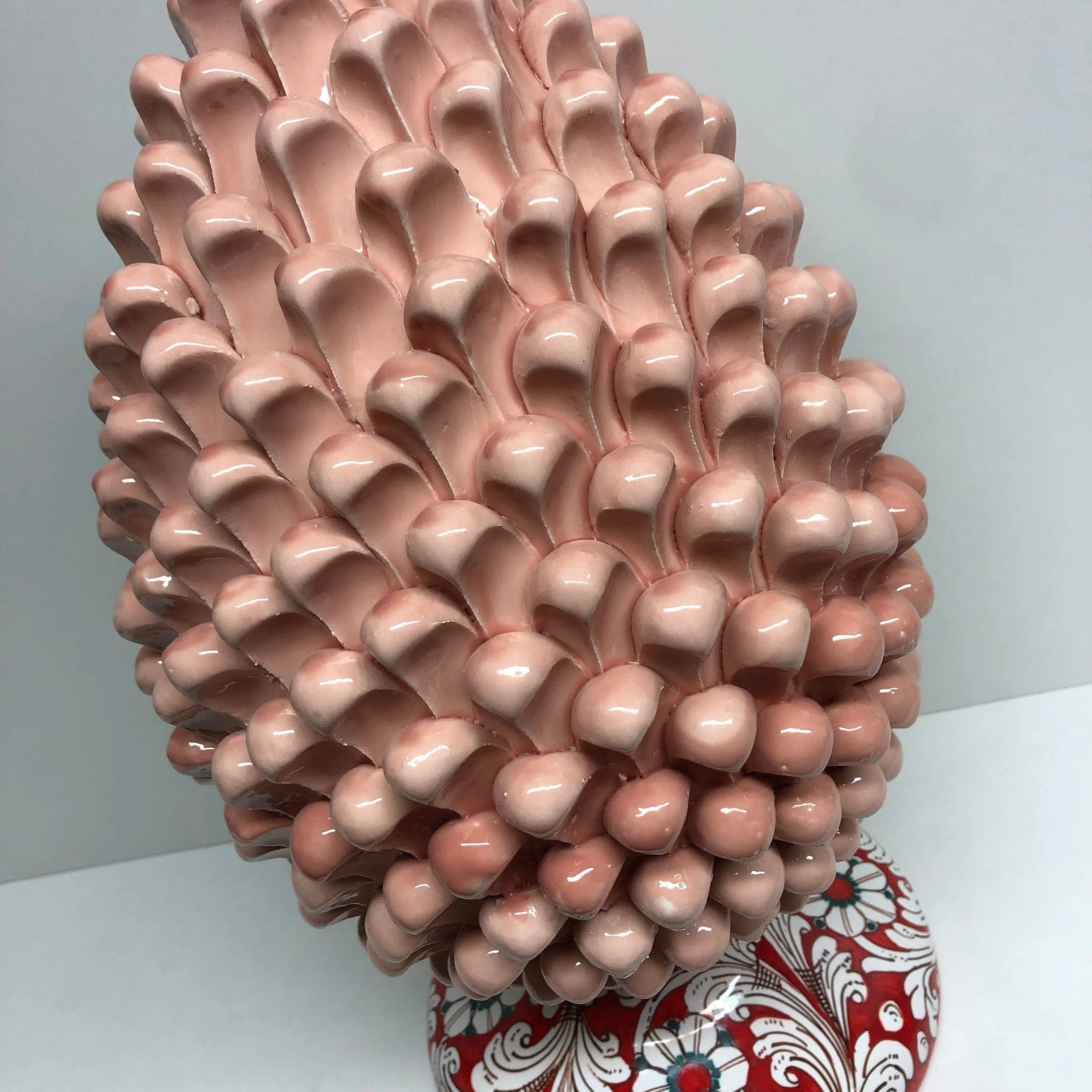 Pigna Ceramica Caltagirone cm H.40 Artigianale Rosa cipria Base Decorata Fiori DD CERAMICHE SICILIANE