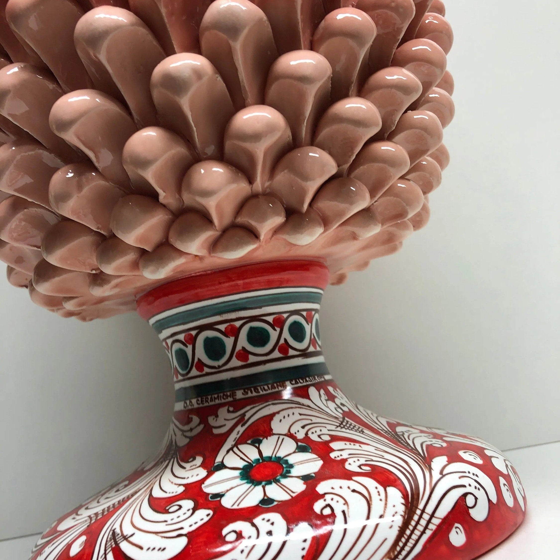 Pigna Ceramica Caltagirone cm H.40 Artigianale Rosa cipria Base Decorata Fiori DD CERAMICHE SICILIANE