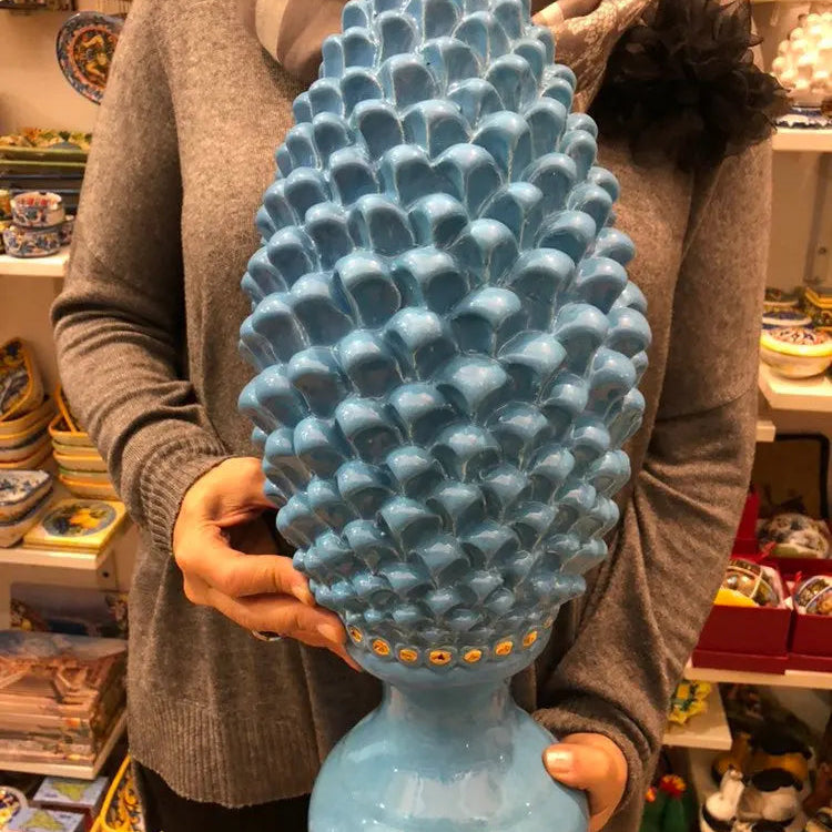 Pigna Ceramica Caltagirone cm H.45 Artigianale Celeste con dettagli Oro Linea Luis DD CERAMICHE SICILIANE