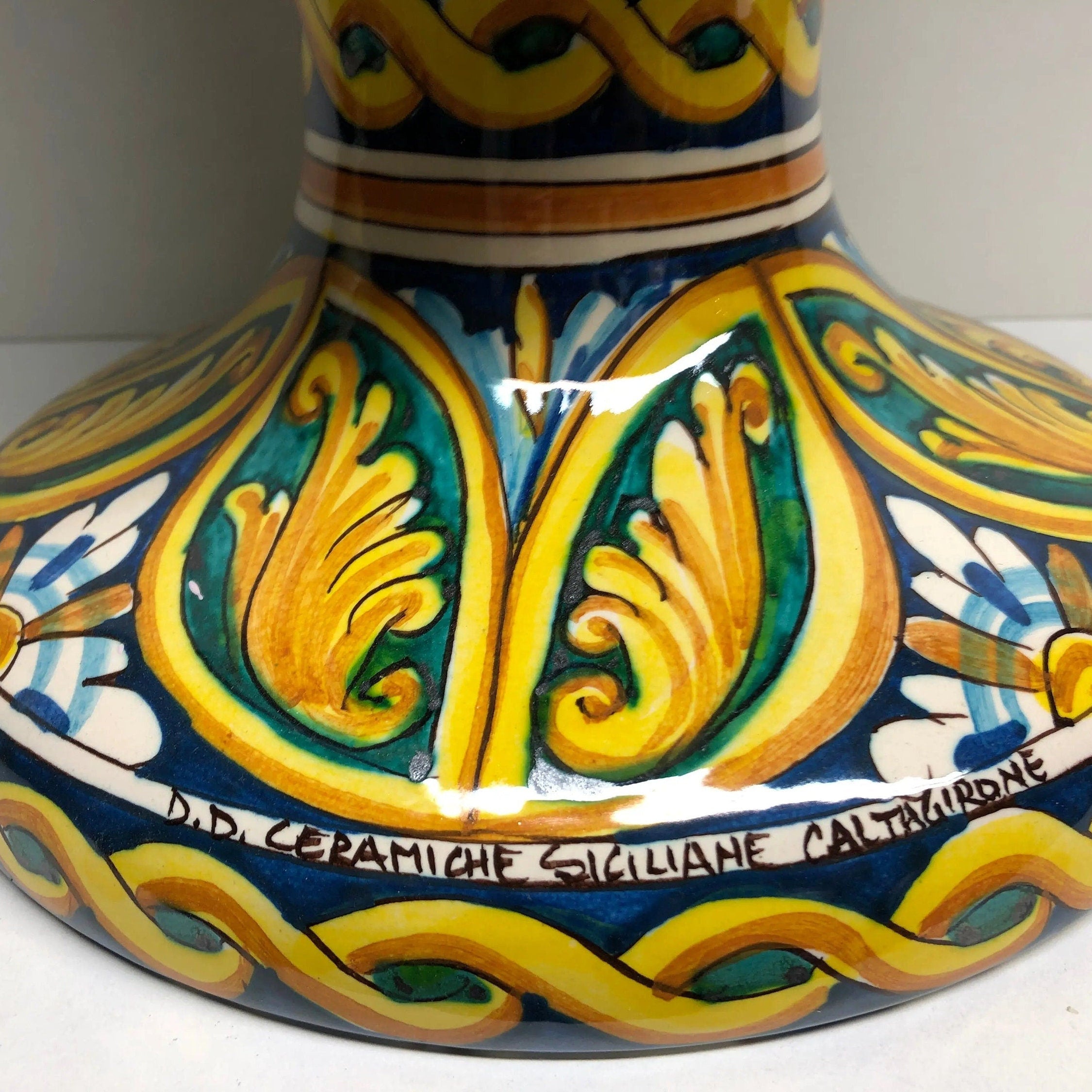 Pigna Ceramica Caltagirone cm H.50 Artigianale Verde Prato Base Decorata DD CERAMICHE SICILIANE