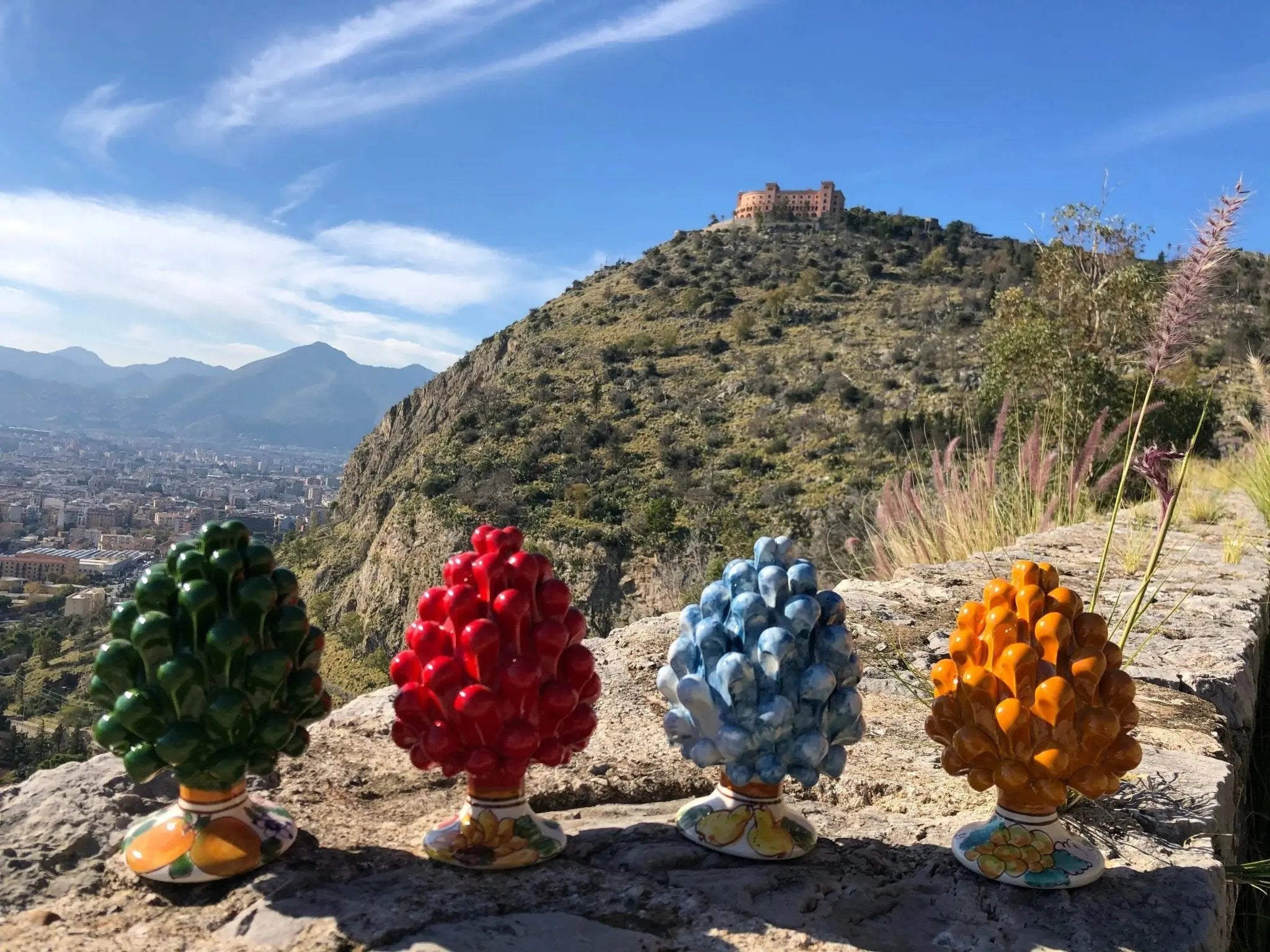 Pigna Ceramica Caltagirone Linea “4 stagioni” cm H.15 Artigianale DD CERAMICHE SICILIANE